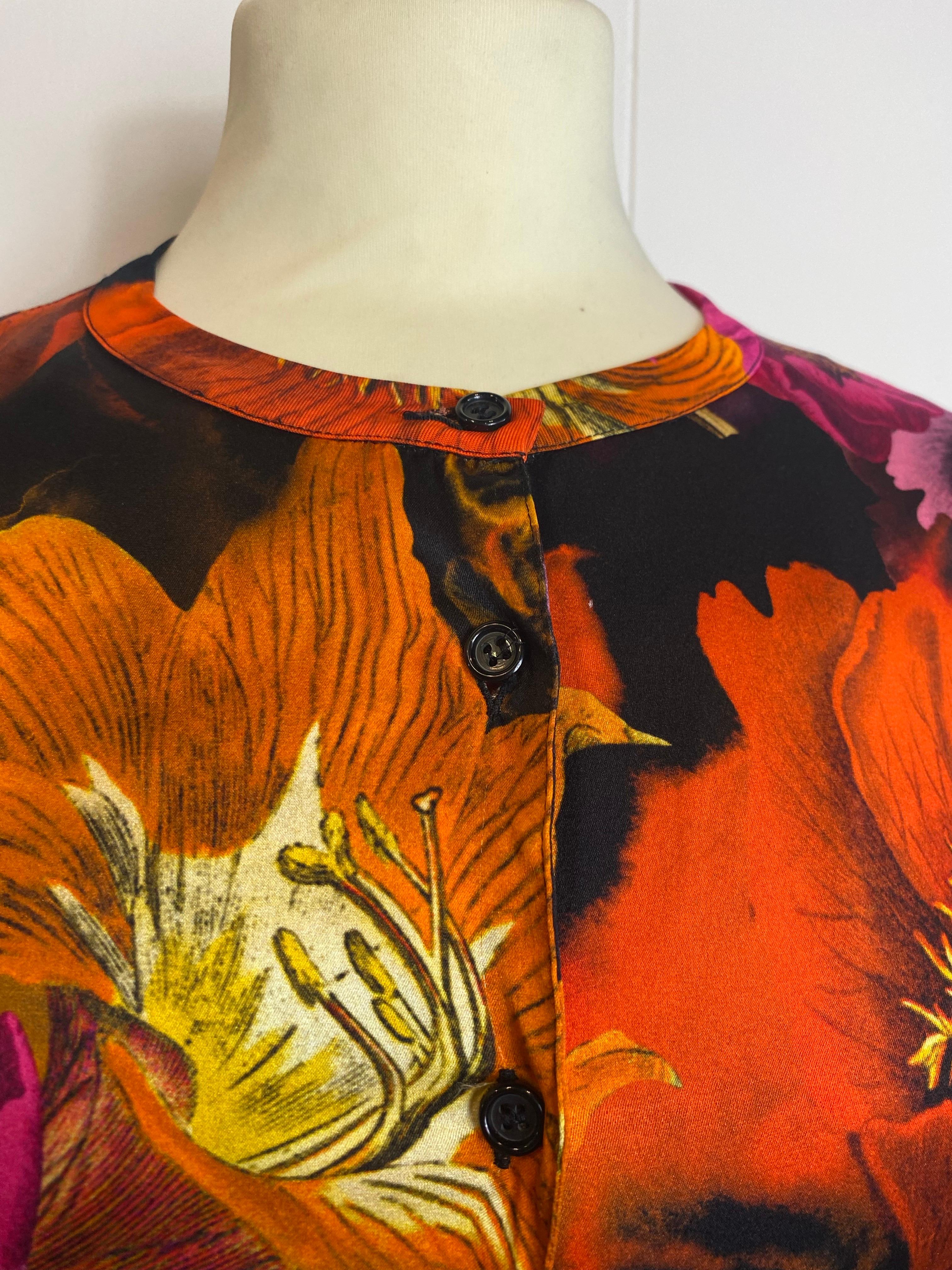 Marron Marni Blouse with floral details. en vente