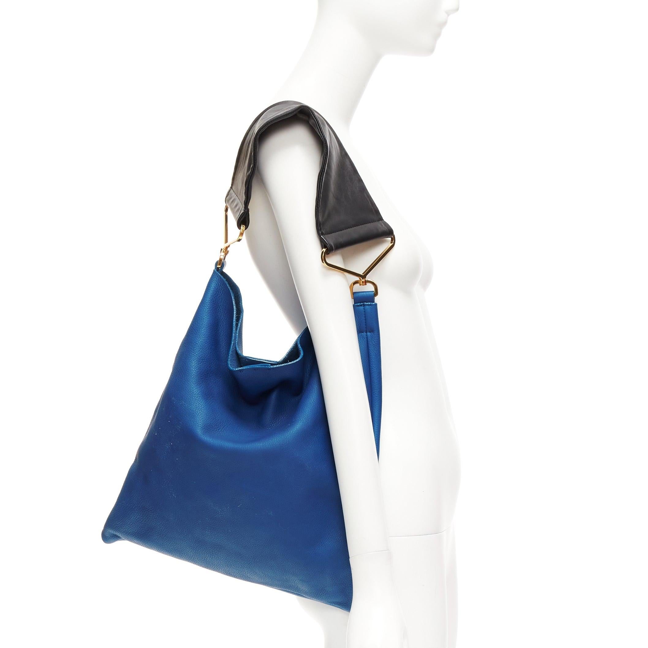 MARNI blue black textured leather gold hardware wide strap tote bag In Good Condition In Hong Kong, NT