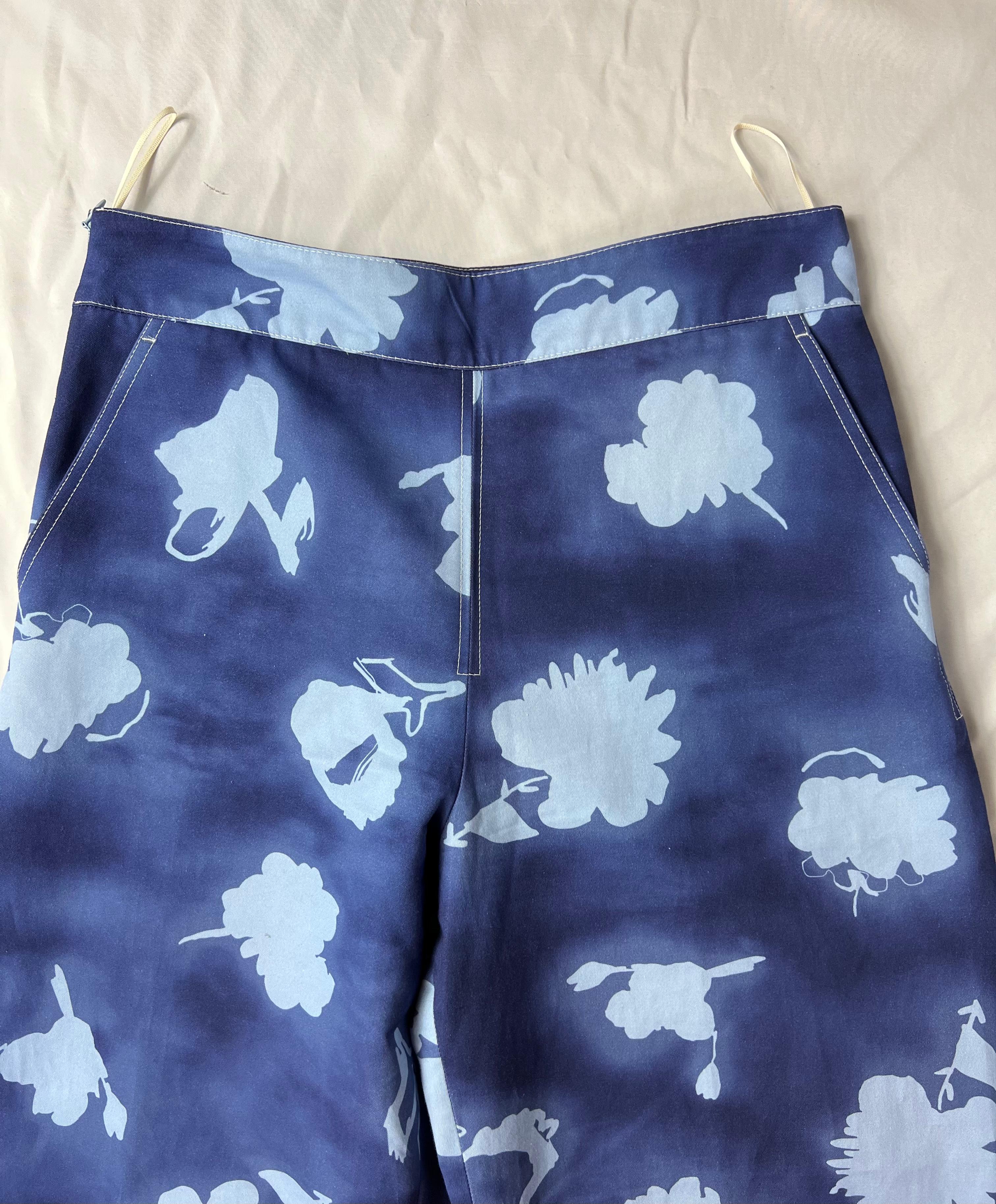 Marni Blue Pants, Size 42

- High waisted
- Straight leg 
- Concealed side zip closure
- Side pockets
- Floral pattern