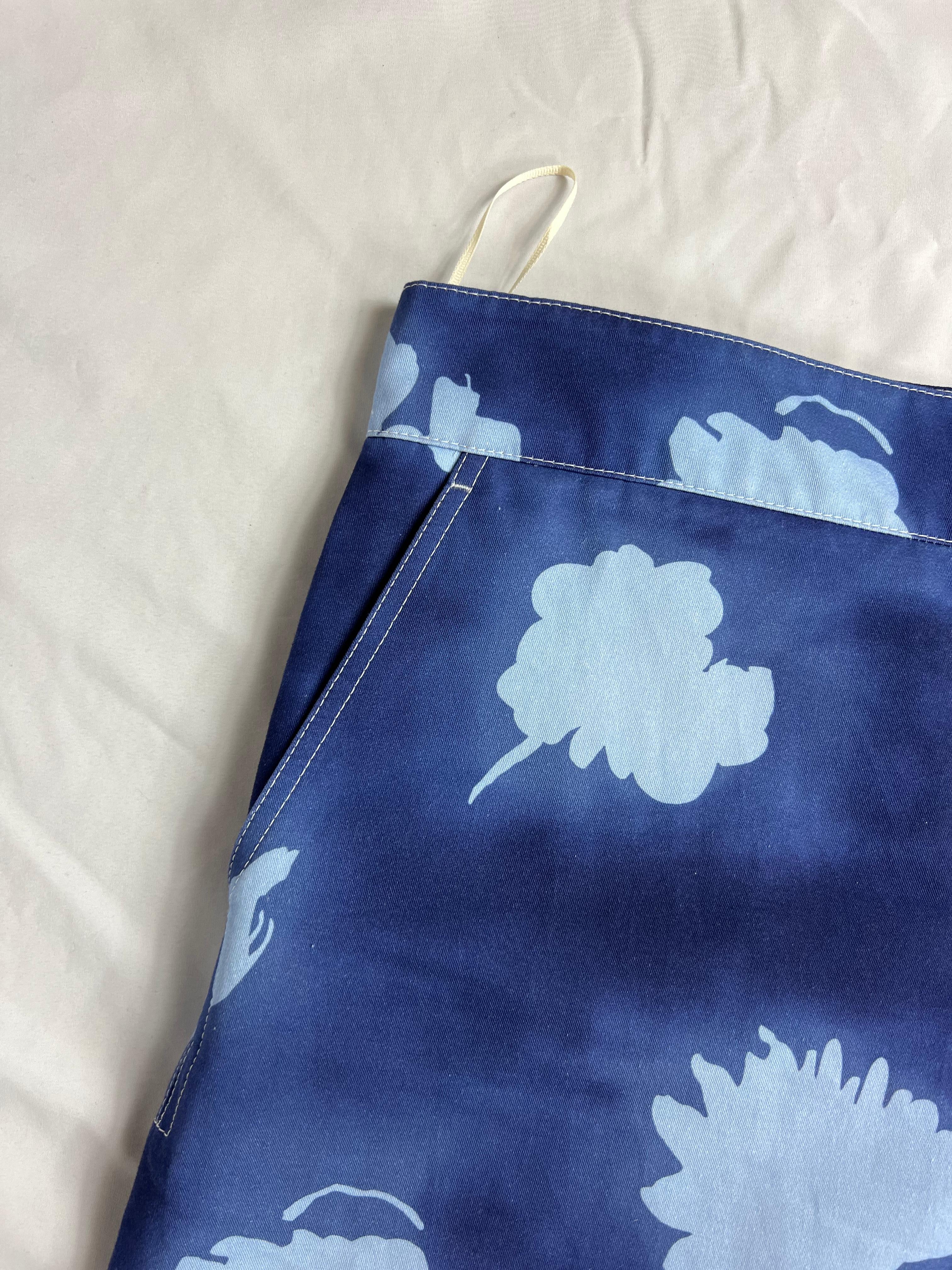 Marni Blaue Blume-Hose, Größe 42 im Angebot 1