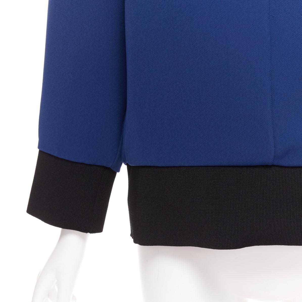 MARNI blue V neck contrast ribbing long sleeve boxy cocoon top IT36 XS
Reference: CELG/A00314
Brand: Marni
Material: Acetate, Blend
Color: Blue, Navy
Pattern: Solid
Closure: Slip On
Extra Details: Navy rib hem and cuffs.
Made in: