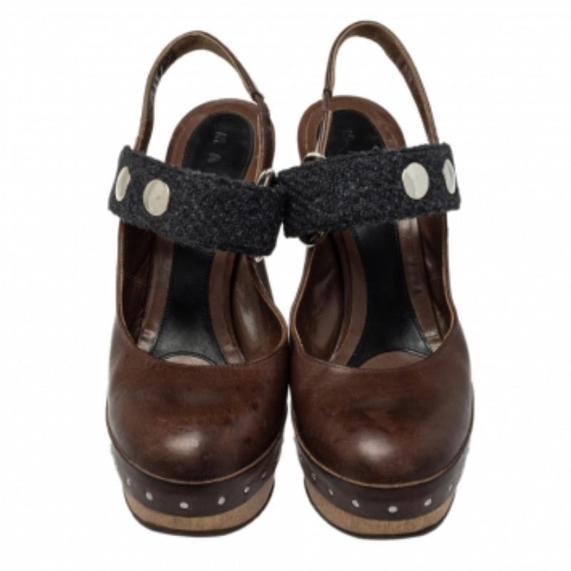 Women's Marni Brown/Black Fabric And Leather Mary Jane Buckle Strap Pumps Size 40 For Sale