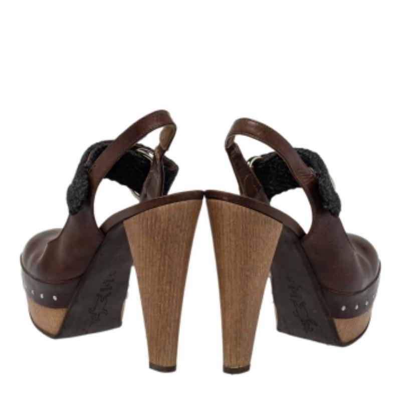Marni Brown/Black Fabric And Leather Mary Jane Buckle Strap Pumps Size 40 For Sale 1