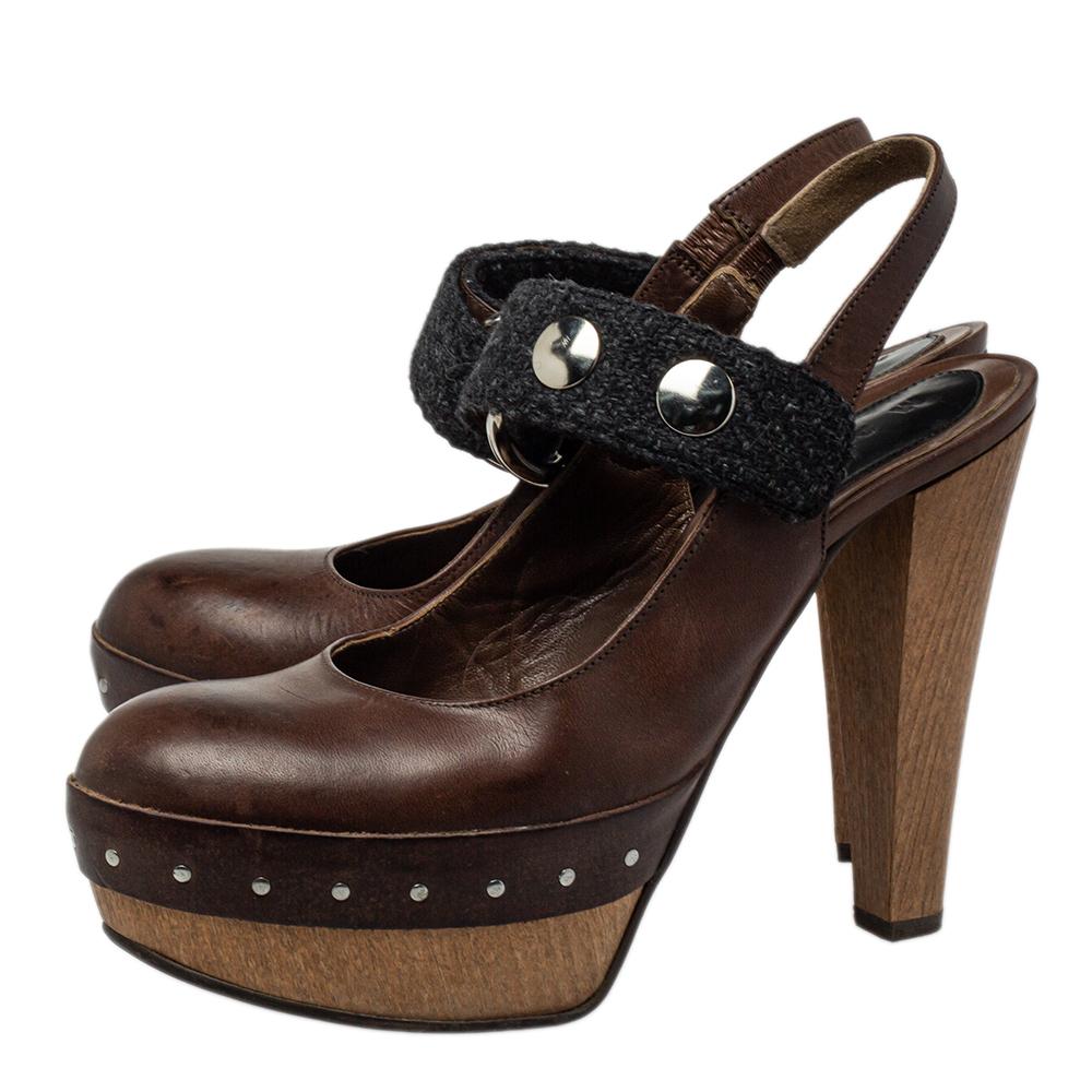 Women's Marni Brown/Black Fabric And Leather Mary Jane Buckle Strap Pumps Size 40 For Sale
