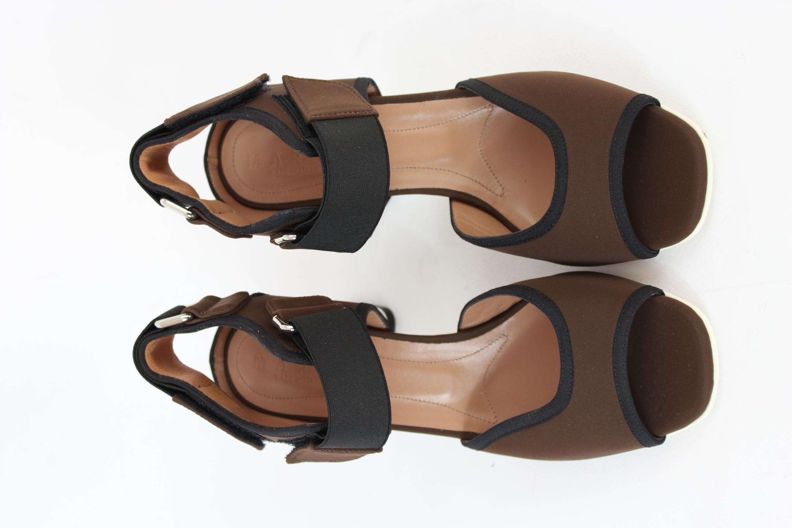 Marni Brown Canvas and Leather Blunt Heels Shoes Platform 2000s  NWT In New Condition In Brindisi, Bt