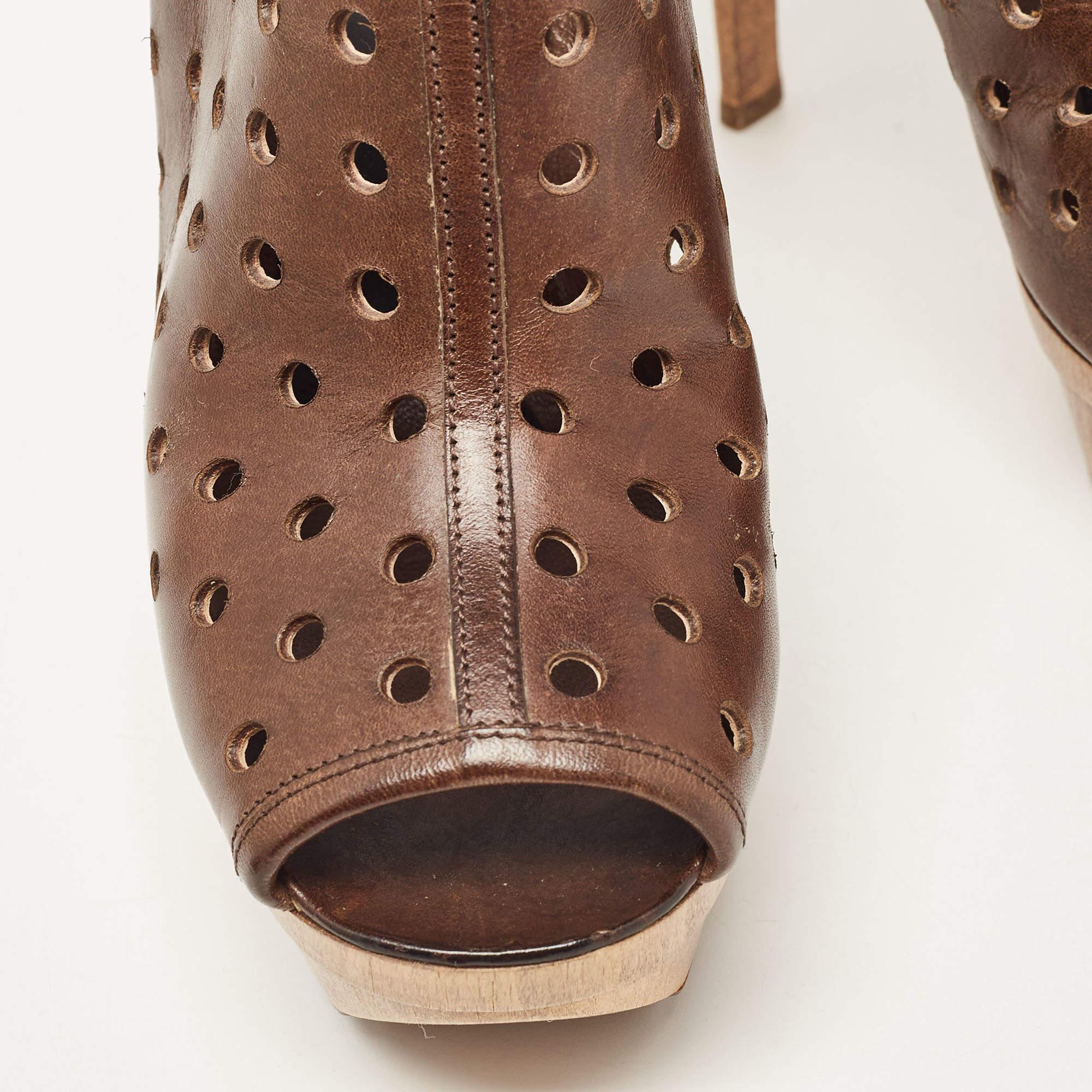 Marni Brown Laser Cut Leather Open Toe Wooden Platform Slingback Sandals Size 37 For Sale 3