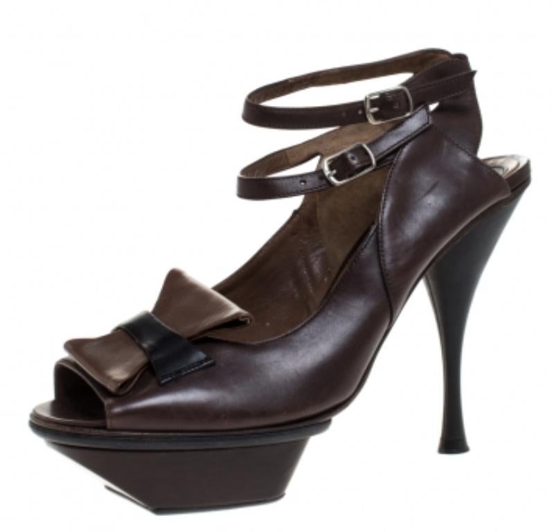 Noir Marni Sandales à plateforme en cuir Brown Taille 38.5 en vente