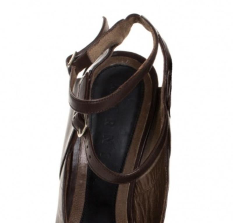 Marni Sandales à plateforme en cuir Brown Taille 38.5 État moyen - En vente à Dubai, Al Qouz 2