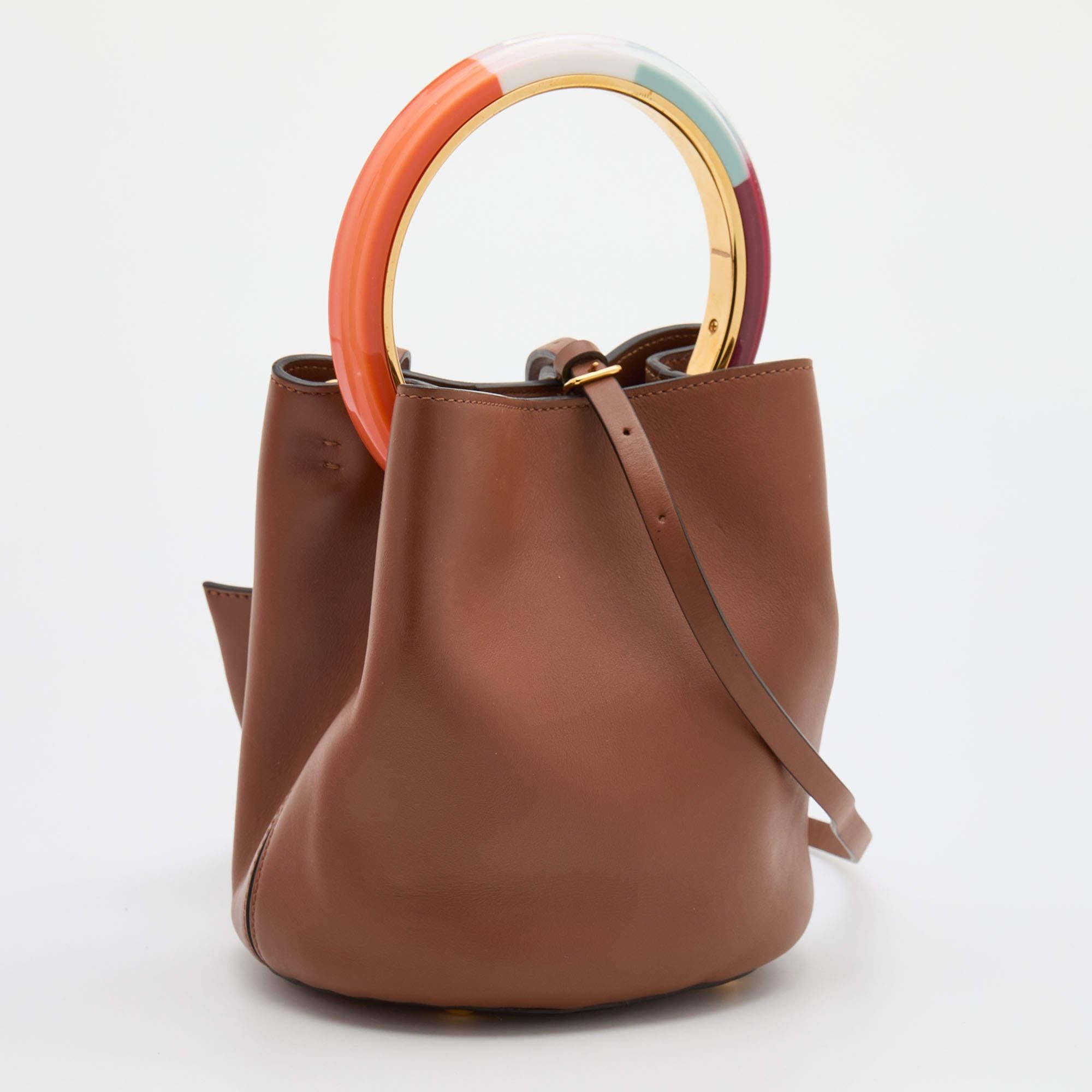 Marni Brown Leather Pannier Bucket Bag In Excellent Condition In Dubai, Al Qouz 2