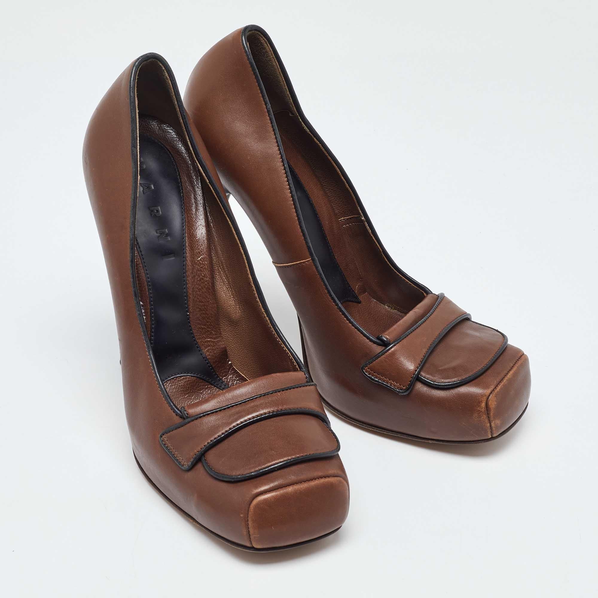 Marni Brown Leather Platform Square Toe Pumps Size 38 In Good Condition For Sale In Dubai, Al Qouz 2