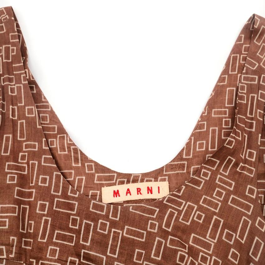 Marni Brown Printed Belted Dress - Size US 6 In Excellent Condition For Sale In London, GB