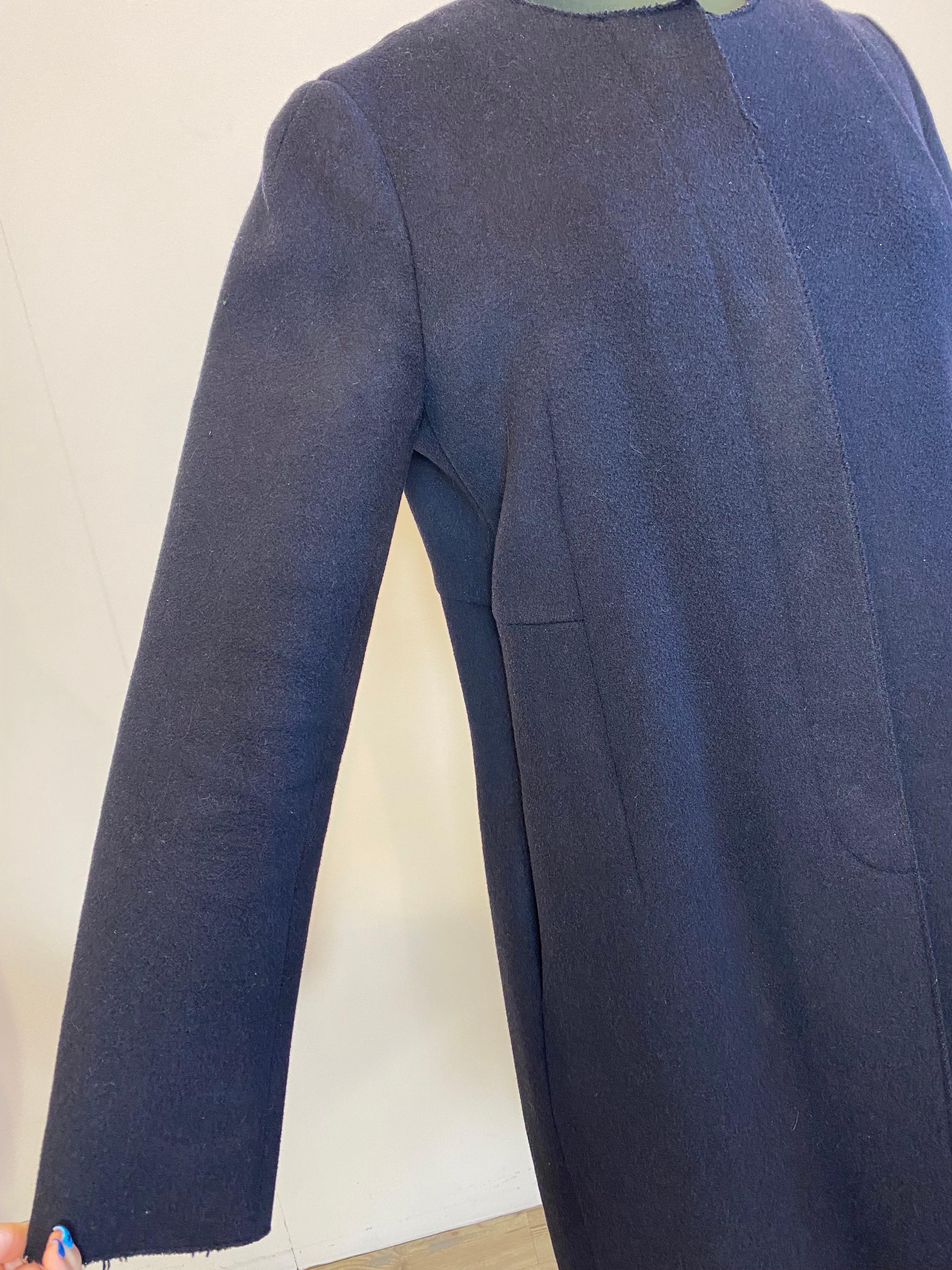 Cappotto di Marni in lana blu In condizioni ottime in vendita a Carnate, IT