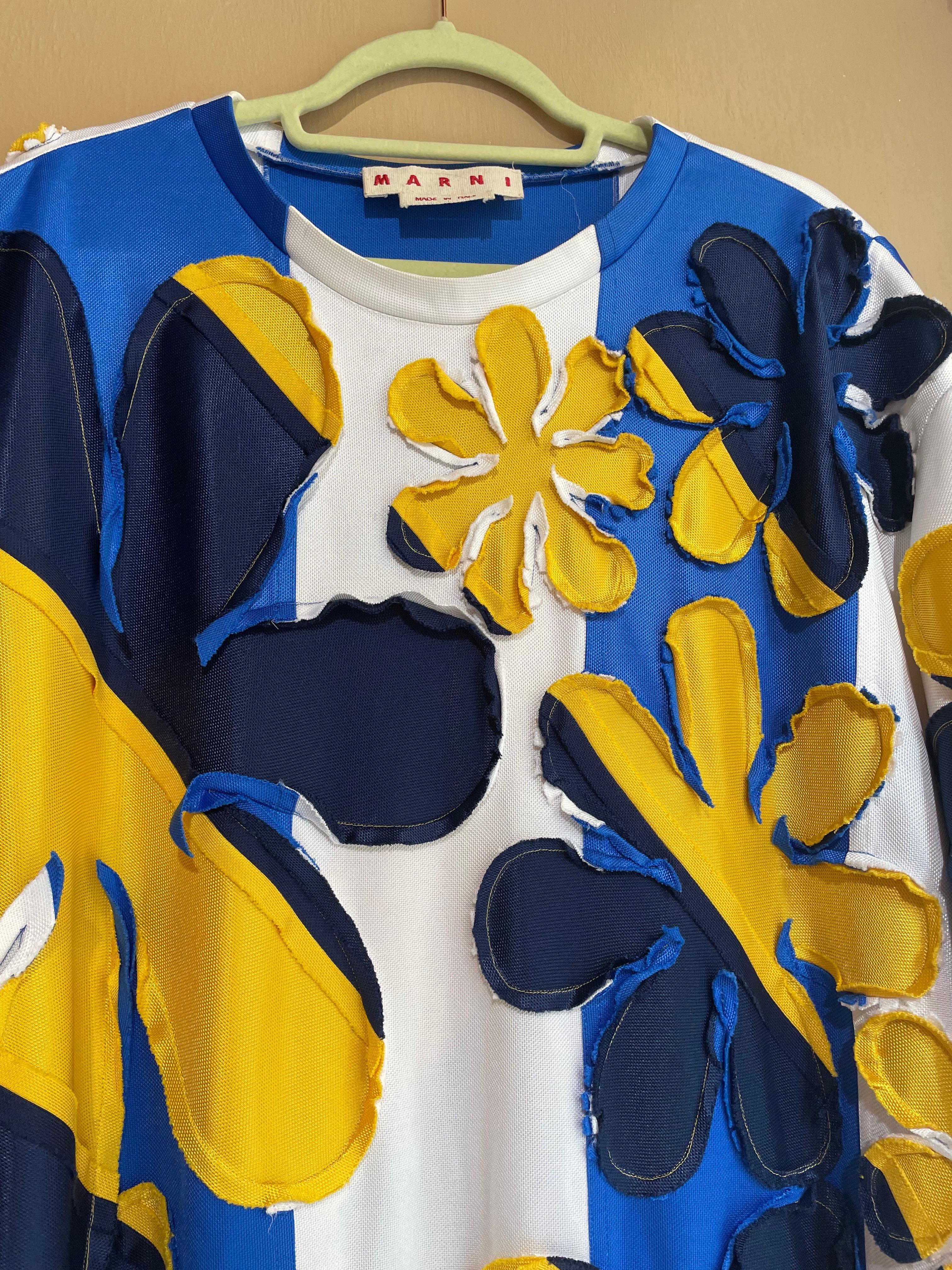 Noir Marni collection printemps-été 2022 en vente