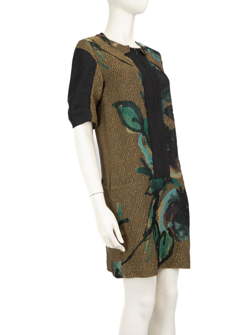 CONDITION is Very good. Minimal wear to the dress is evident. plucks to the weave on the inside of the neckline, both shoulders, both sleeves, front and back of this used Marni designer resale item. Please note the size and composition label is