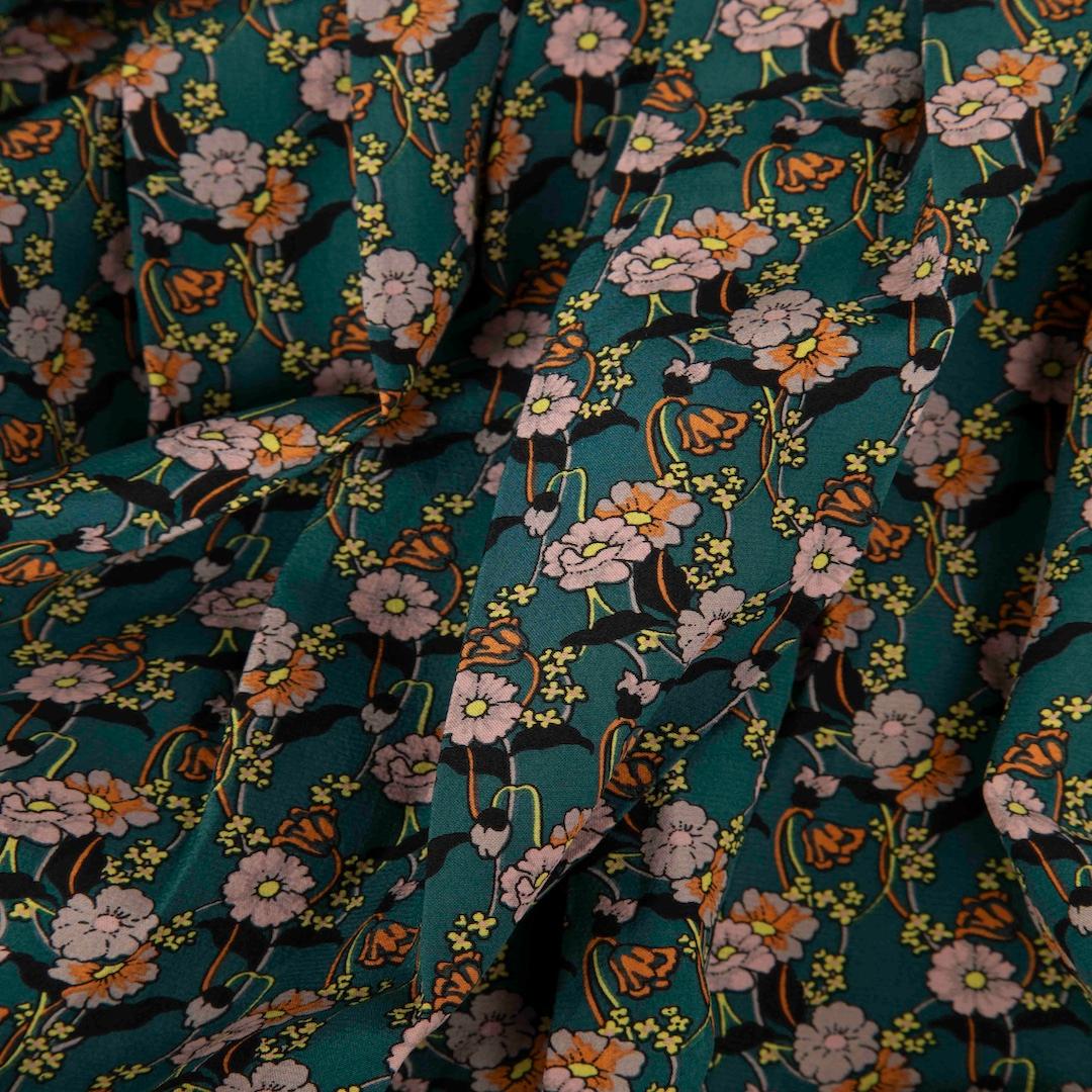 Marni Floral Silk Midi Pleated Skirt Size XL In Good Condition For Sale In London, GB