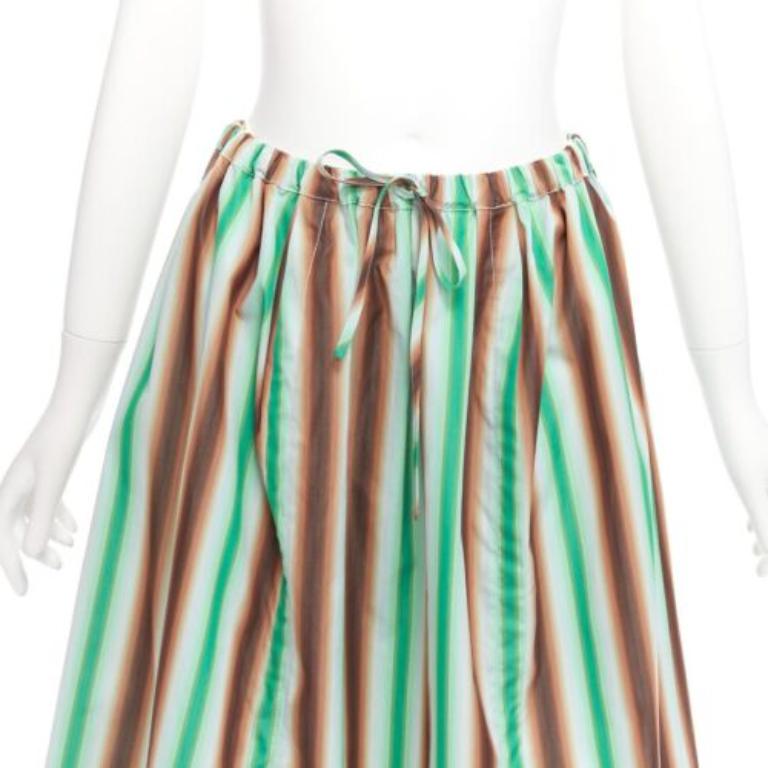 MARNI graphic green brown white striped cotton midi parachute skirt IT38 XS
Reference: CELG/A00270
Brand: Marni
Material: Cotton
Color: Green, Brown
Pattern: Striped
Closure: Drawstring
Extra Details: Lightweight cotton poplin stripe skirt a with