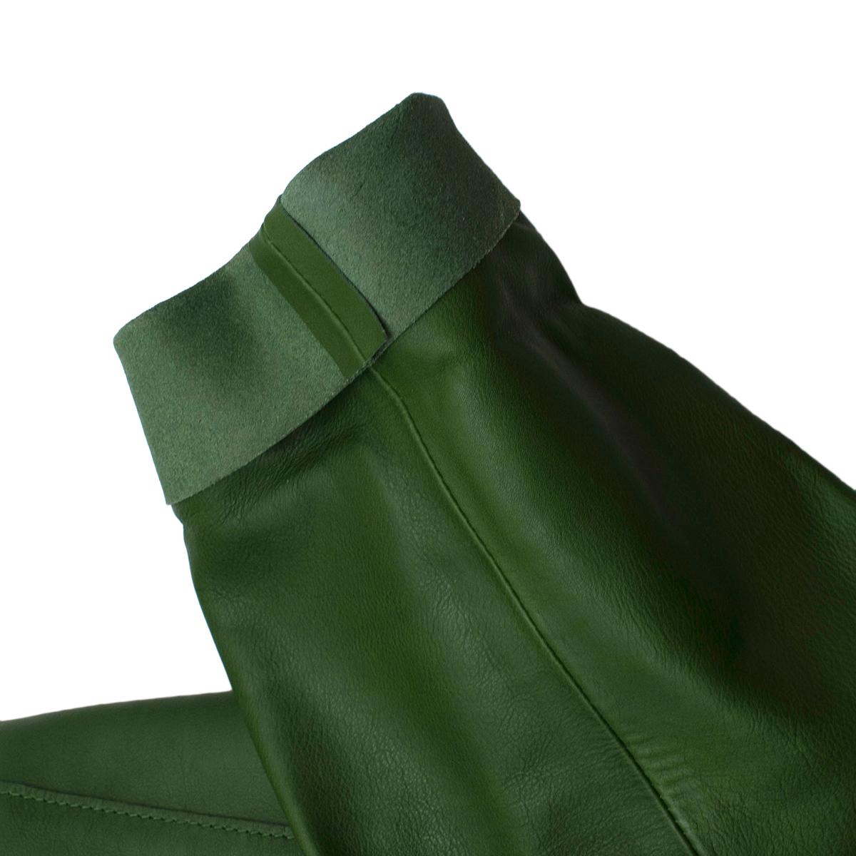 Marni Green Calf Leather Mid-Length Coat - Size 6US For Sale 1