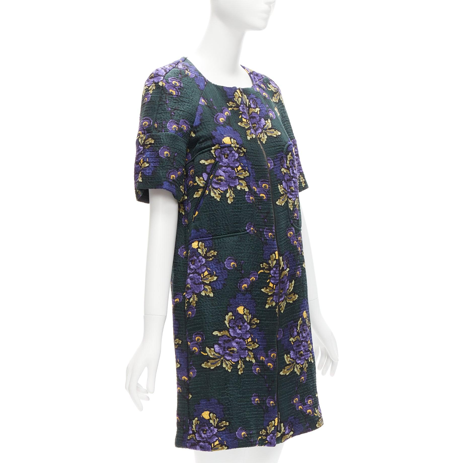 MARNI green purple wool silk cloque floral print zip coat dress IT38 XS
Reference: CELG/A00249
Brand: Marni
Material: Cotton, Silk, Blend
Color: Green, Purple
Pattern: Floral
Closure: Zip
Lining: Black Fabric
Made in: Italy

CONDITION:
Condition: