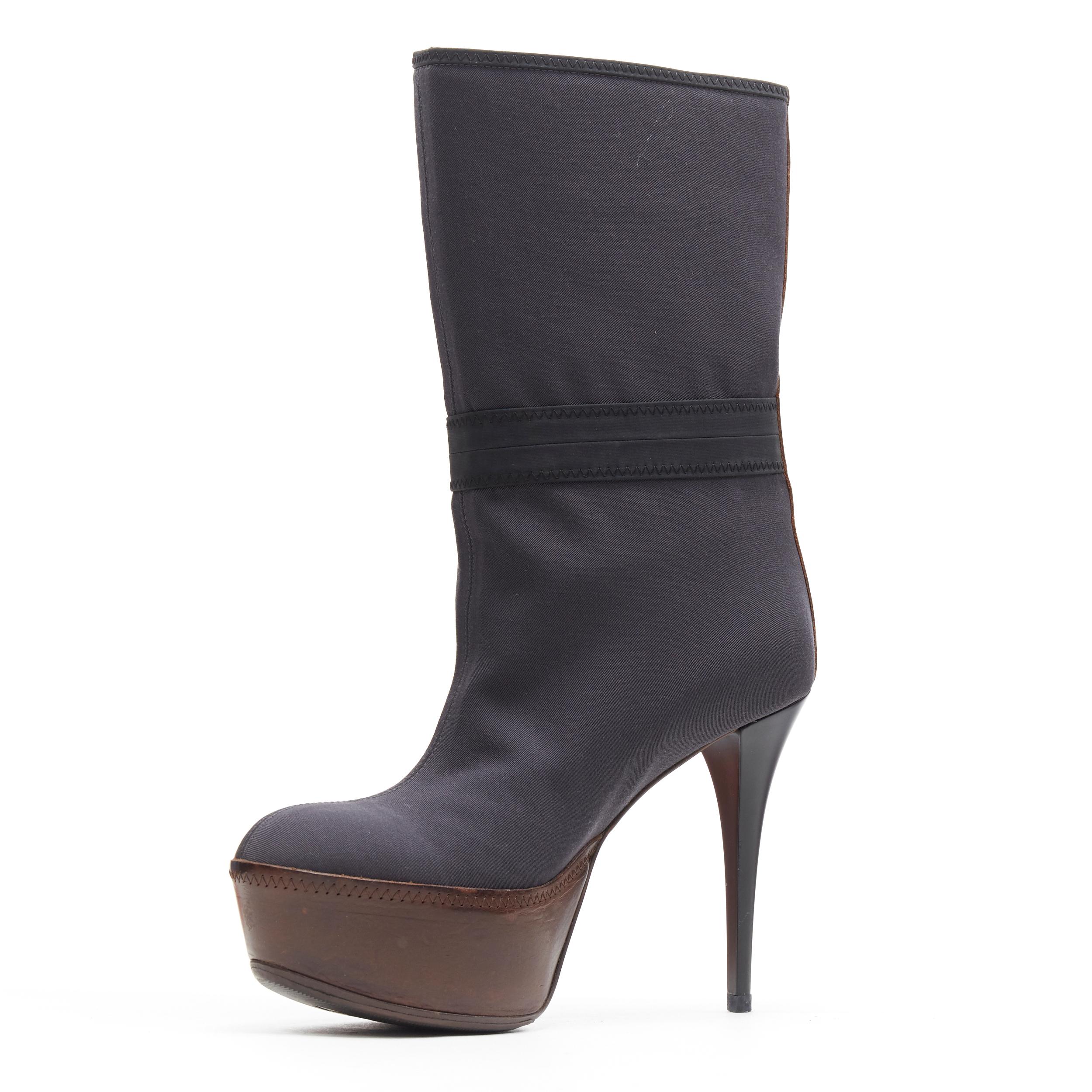 solid round toe heeled boots
