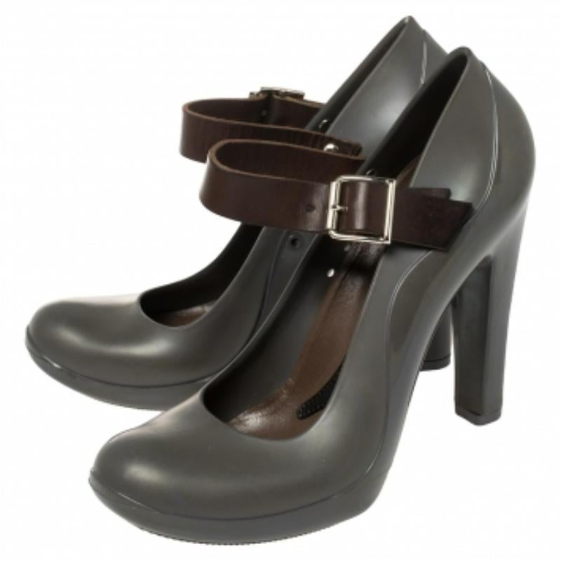 Marni Grey Jelly and Leather Mary Jane Pumps Size 37 For Sale 2