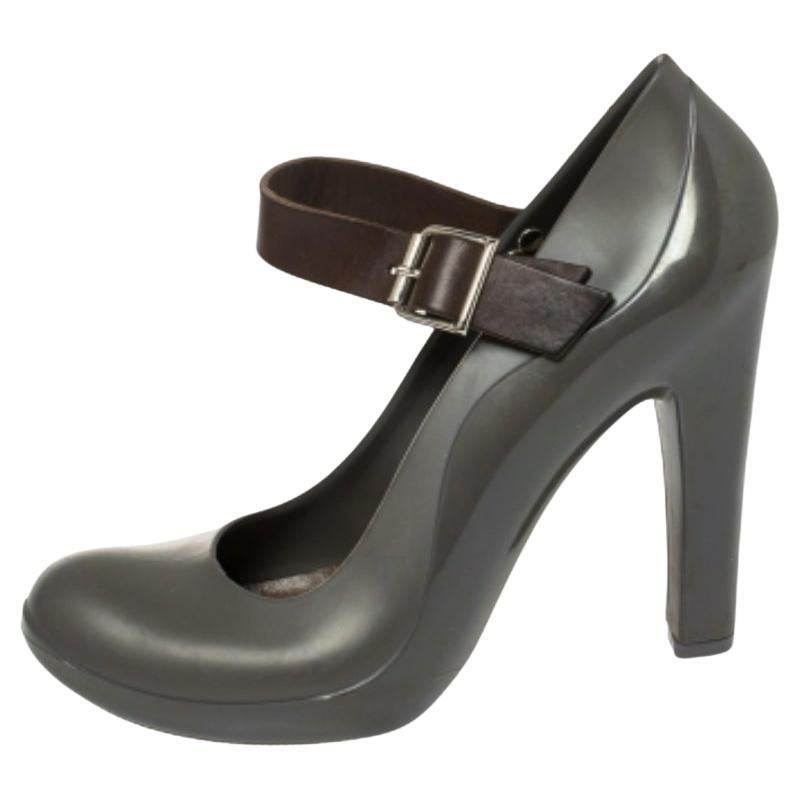 Marni Grey Jelly and Leather Mary Jane Pumps Size 37 For Sale
