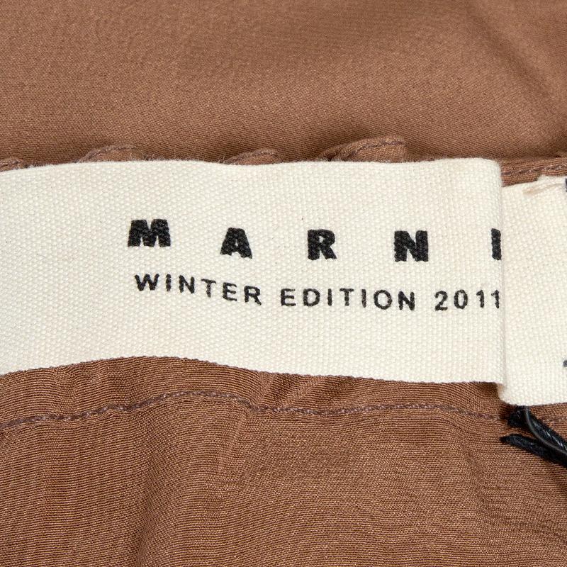 MARNI hazelnut brown silk RUFFLE TRIM Knee-Length Skirt 38 XS In Excellent Condition For Sale In Zürich, CH