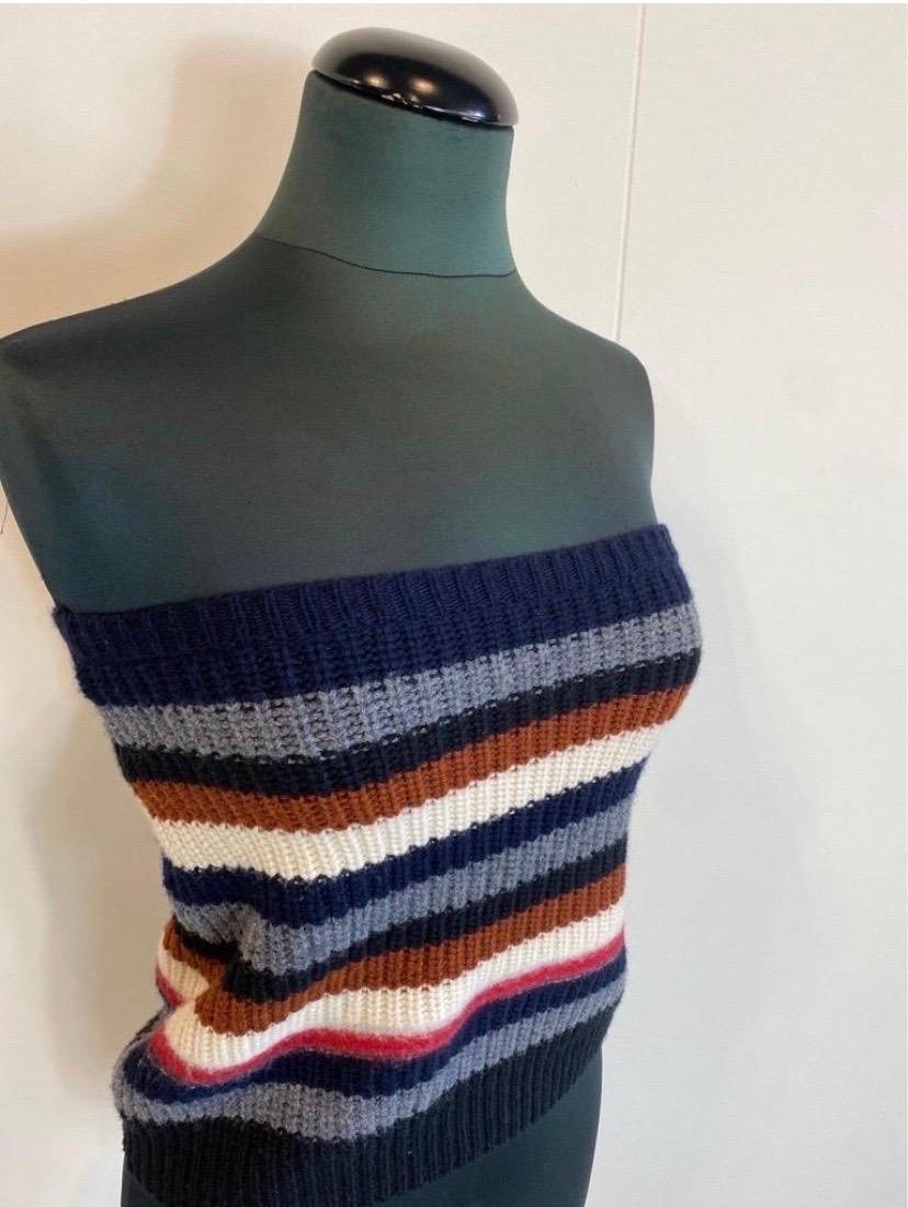 Noir Top en maille Marni en vente
