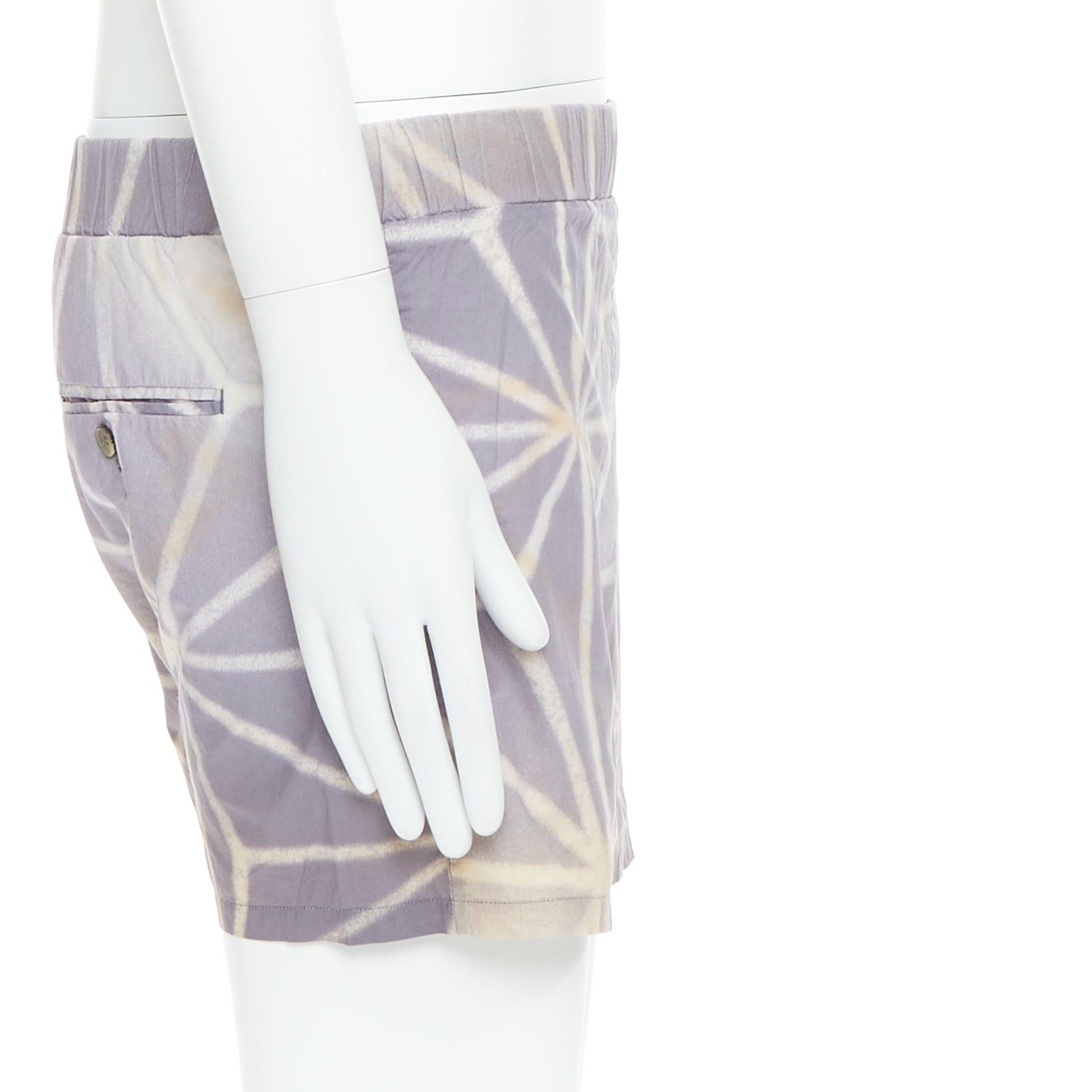MARNI short élastique à imprimé abstrait violet clair crème IT46 S État moyen - En vente à Hong Kong, NT
