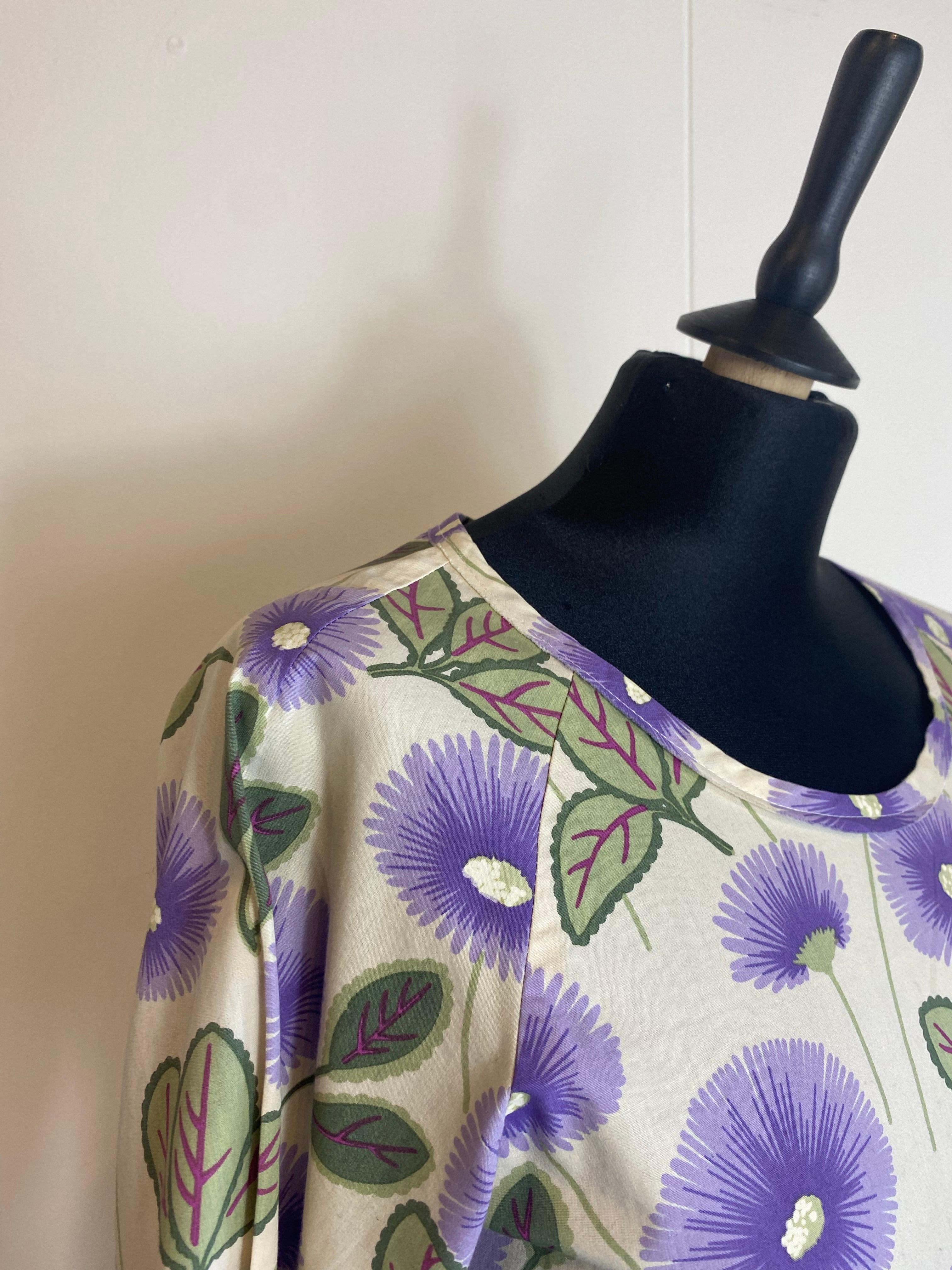 Marni long-sleeved top with floral details. Unisexe en vente