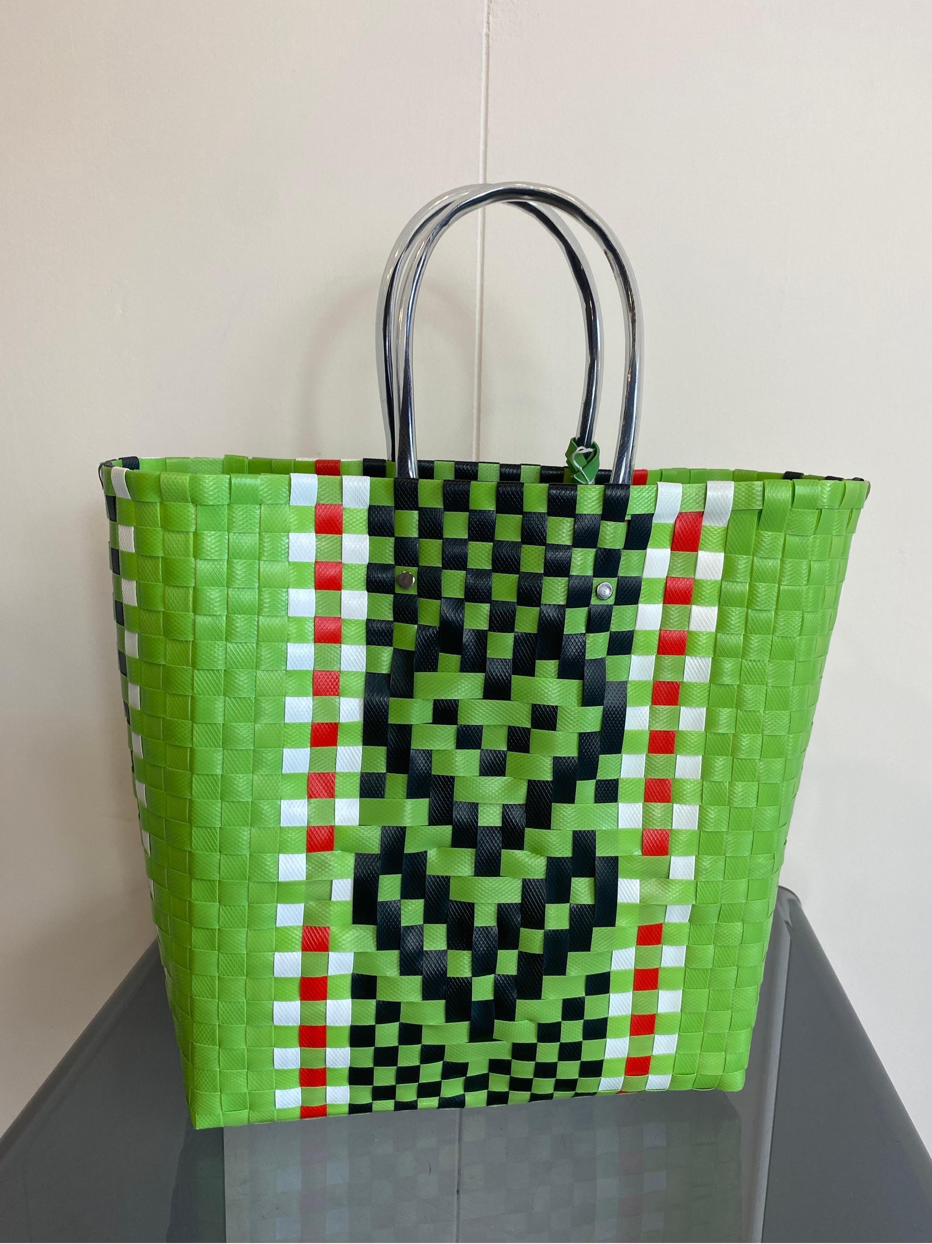 Marni market Tote green bag In Excellent Condition In Carnate, IT