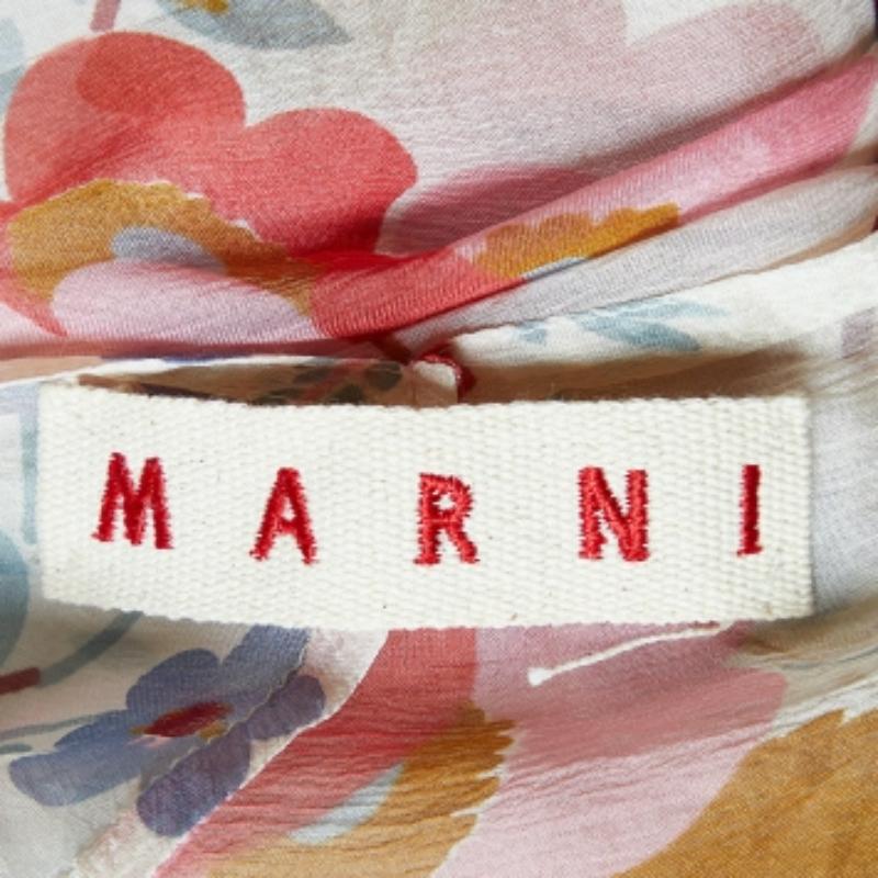 Marni - Camicetta in seta con stampa floreale multicolore a vita bassa M. In condizioni buone in vendita a Dubai, Al Qouz 2