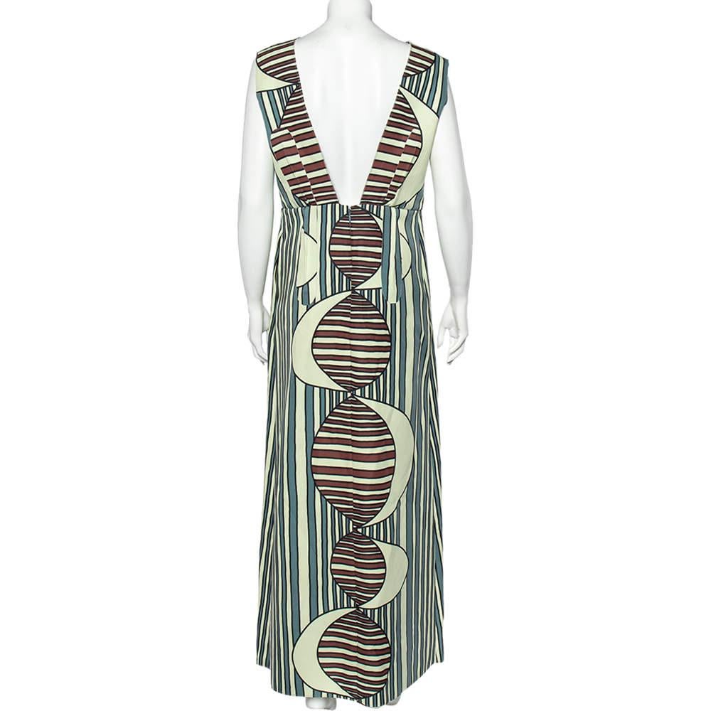 This dress from Marni is bound to make you look gorgeous. It is effortlessly crafted using printed knit fabric with a plunging neckline accentuating the front. Look absolutely graceful as you don this dress.

