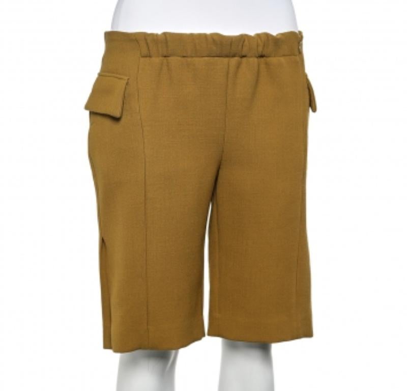 Marni Pantalones cortos de crepé de lana amarillo mostaza con bolsillo S Amarillo en venta