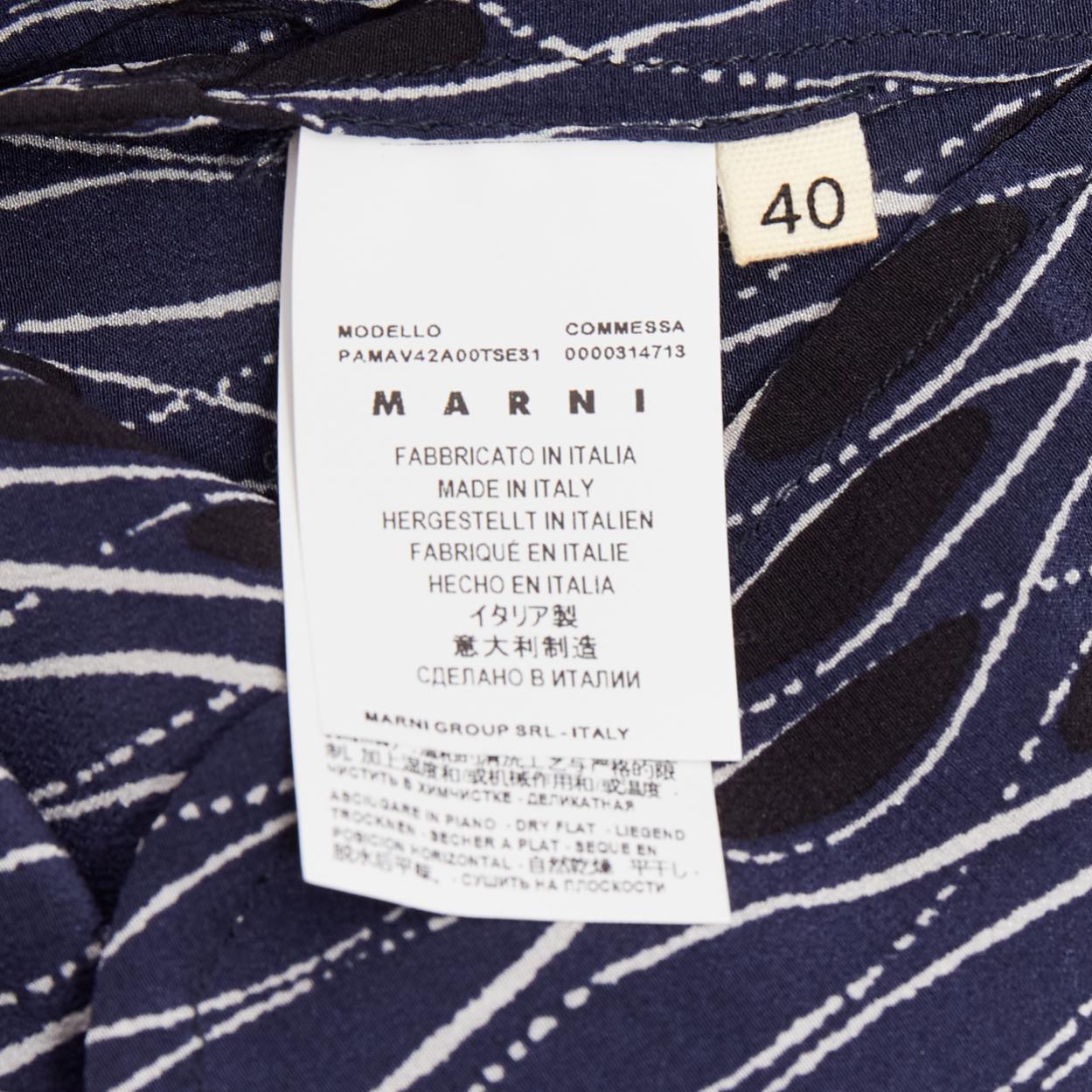 MARNI pantaloni crop elasticizzati in vita con motivo geometrico nero e blu IT40 S in vendita 3