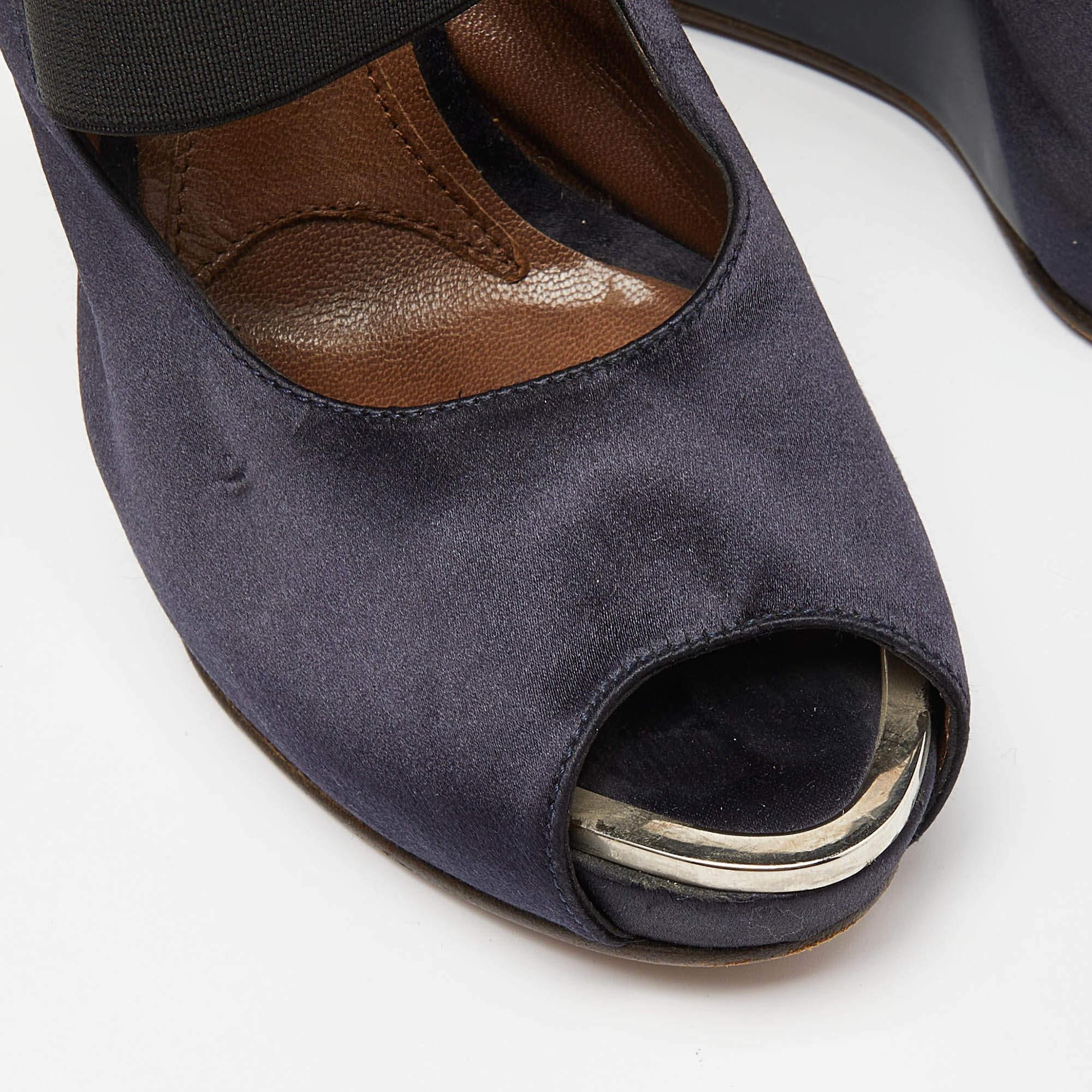 Marni Navy Blue Satin Slingback Wedge Sandals Size 38.5 For Sale 2