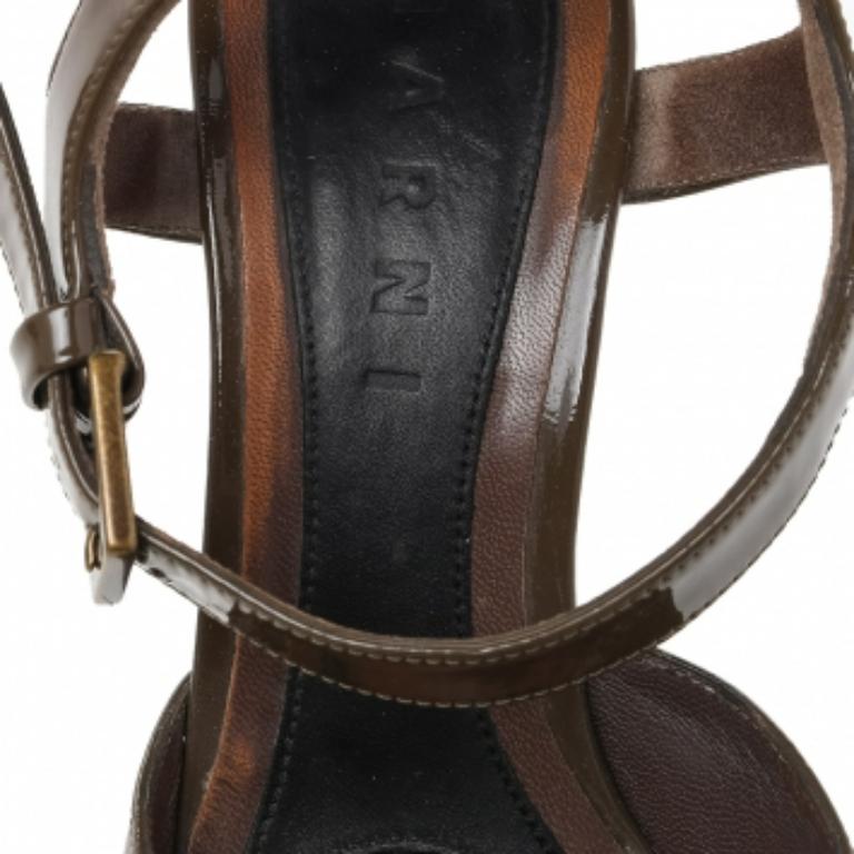 Marni Sandales à lanières à plateforme en cuir verni vert olive, taille 38 en vente 2