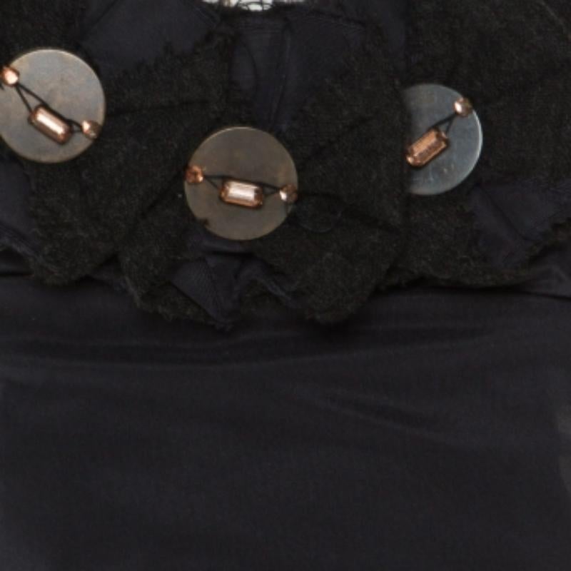 Marni Kieferngrünes Minikleid aus Seide mit tiefem Ausschnitt und Verzierungen S (Schwarz) im Angebot