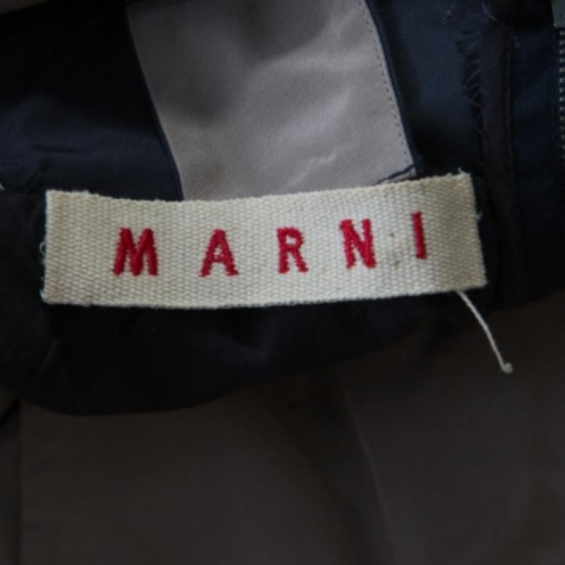 Marni Kieferngrünes Minikleid aus Seide mit tiefem Ausschnitt und Verzierungen S im Angebot 1