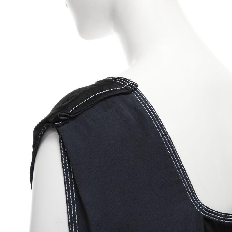 MARNI - Soie rose, noire et bleu marine  Robe surdimensionnée à surpiqûres en blocs de couleur IT 38 en vente 1