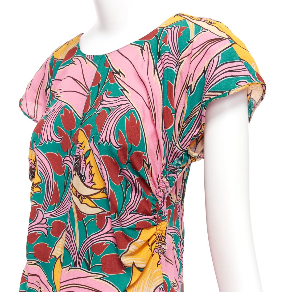 MARNI pink green floral illustration print gathered side cap sleeve top IT38 XS
Reference: CELG/A00323
Brand: Marni
Material: Viscose
Color: Multicolour
Pattern: Floral
Closure: Slip On
Extra Details: Gathered side seam. Back V neck.
Made in: