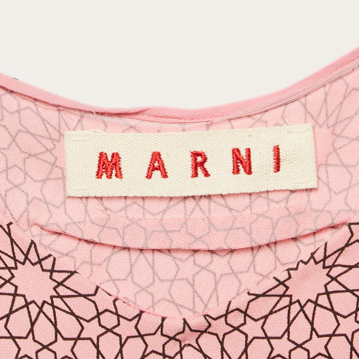Marni Pink Printed Crepe Sleeveless Top S In Good Condition For Sale In Dubai, Al Qouz 2