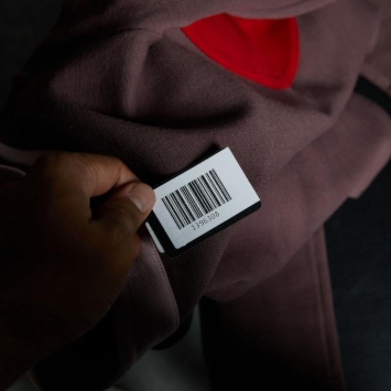 Marni Purple Wool Contrast Detail Long Sleeve Sweatshirt M en vente 1
