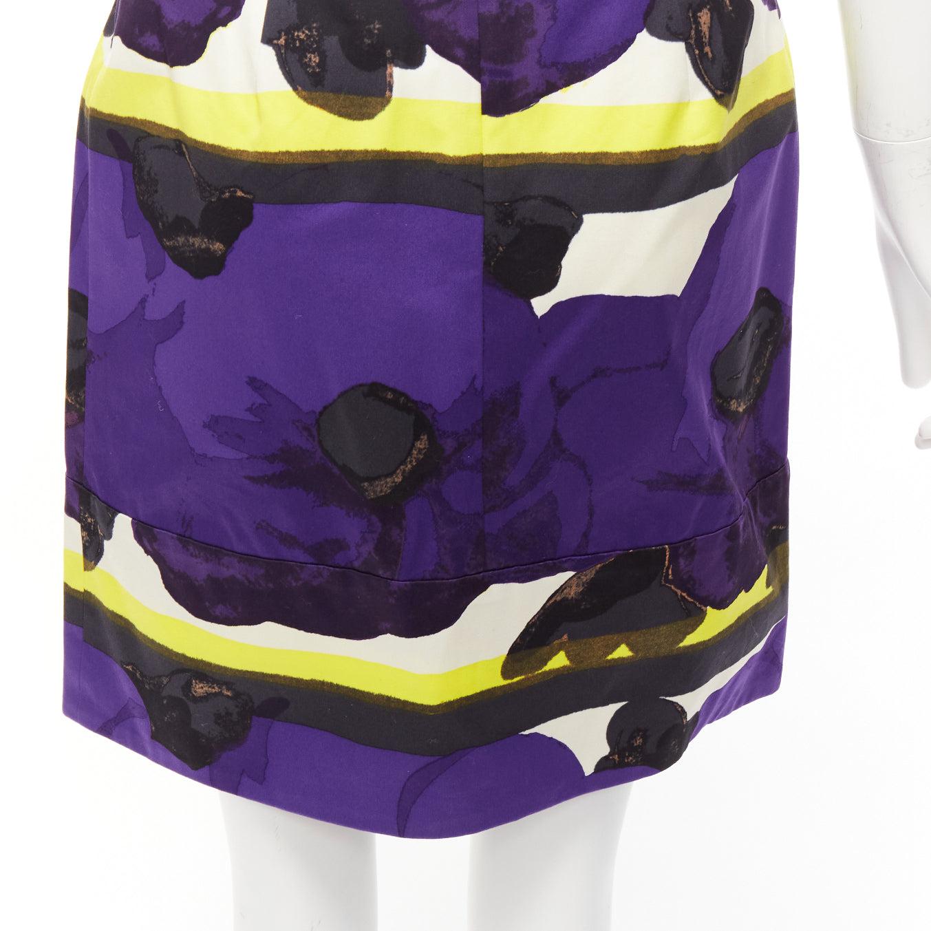 MARNI purple yellow orchid floral print cotton high waist mini skirt IT38 XS
Reference: NKLL/A00223
Brand: Marni
Material: Cotton
Color: Purple, Yellow
Pattern: Floral
Closure: Zip
Lining: White Fabric
Extra Details: Back zip.
Made in: