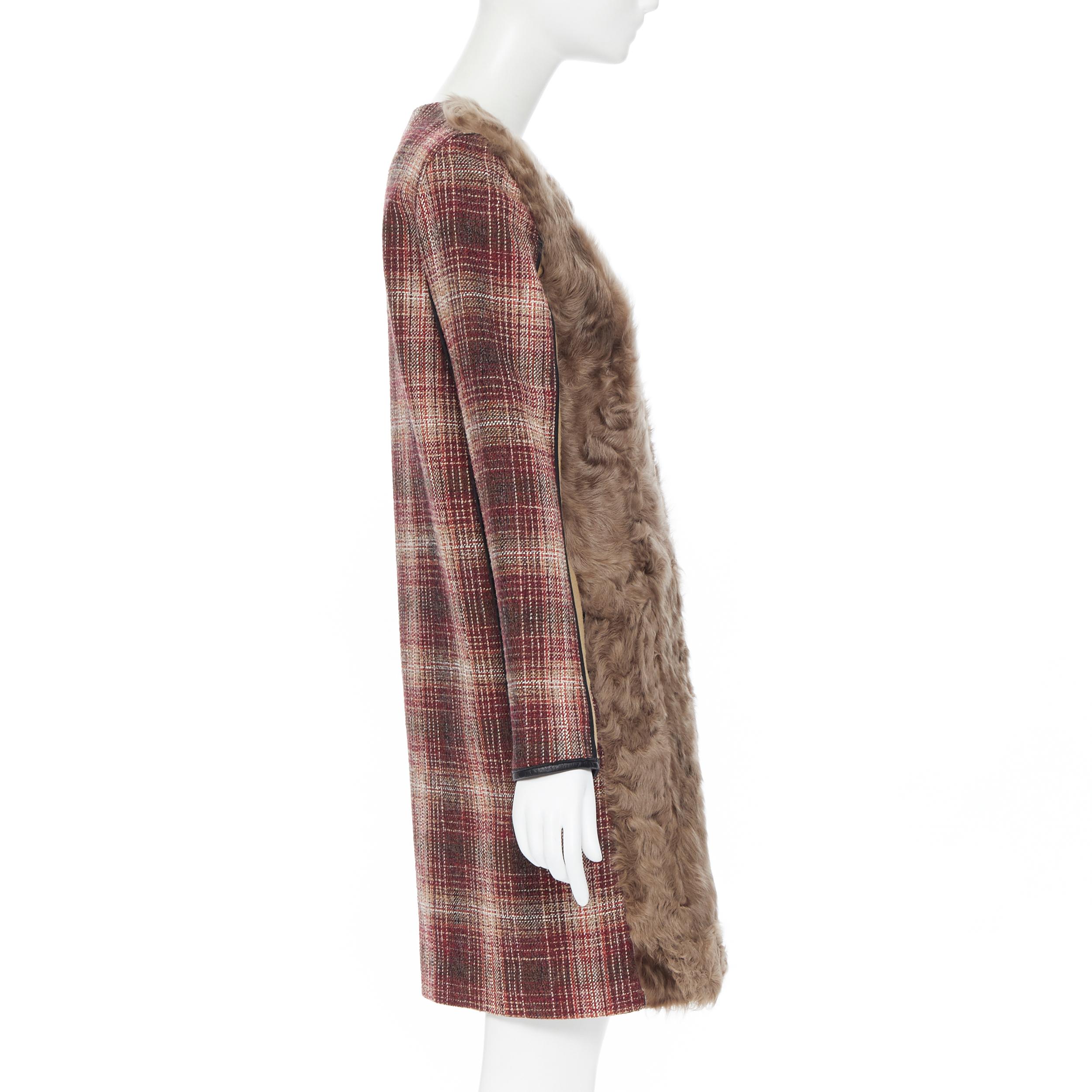 MARNI red checked wool tweed shearling fur panel colorblocked sleeve coat IT40 In Excellent Condition In Hong Kong, NT