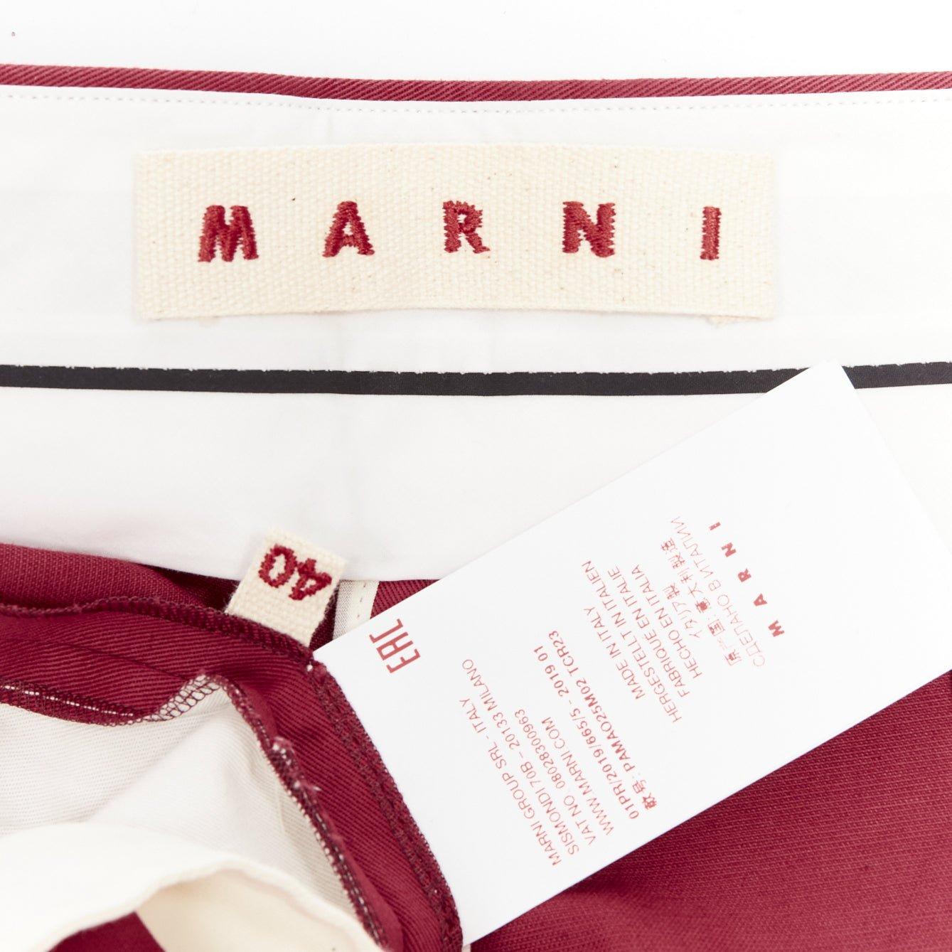 MARNI - Pantalon court classique en coton rouge, lin minimal IT40 S en vente 3