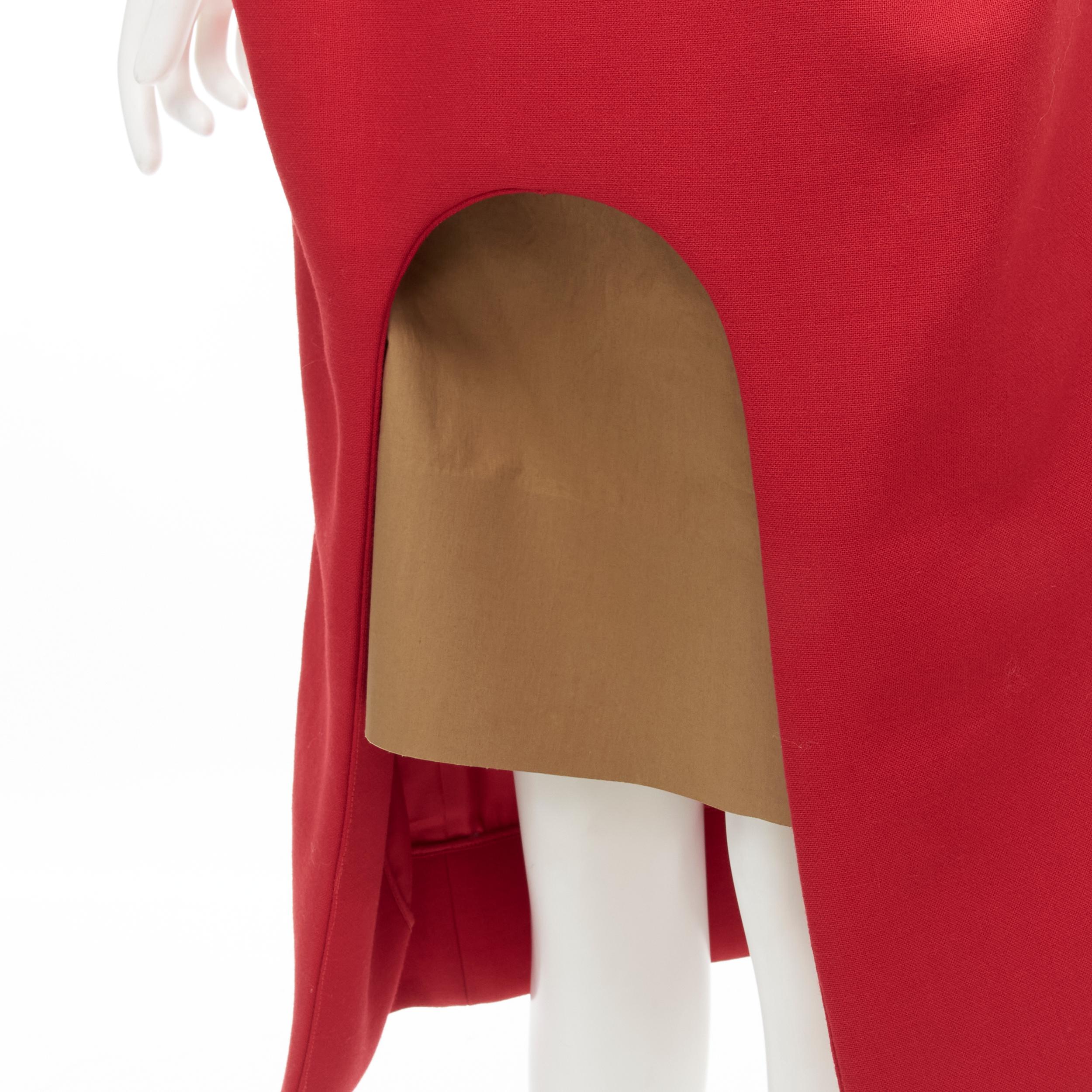 MARNI red wool brown silk lining curved hem midi skirt IT40 S 
Reference: CELG/A00092 
Brand: Marni 
Material: Wool 
Color: Red 
Closure: Zip 
Extra Detail: Curved cut front seam. Fully separable. Zip side closure. 
Made in: Italy 

CONDITION: