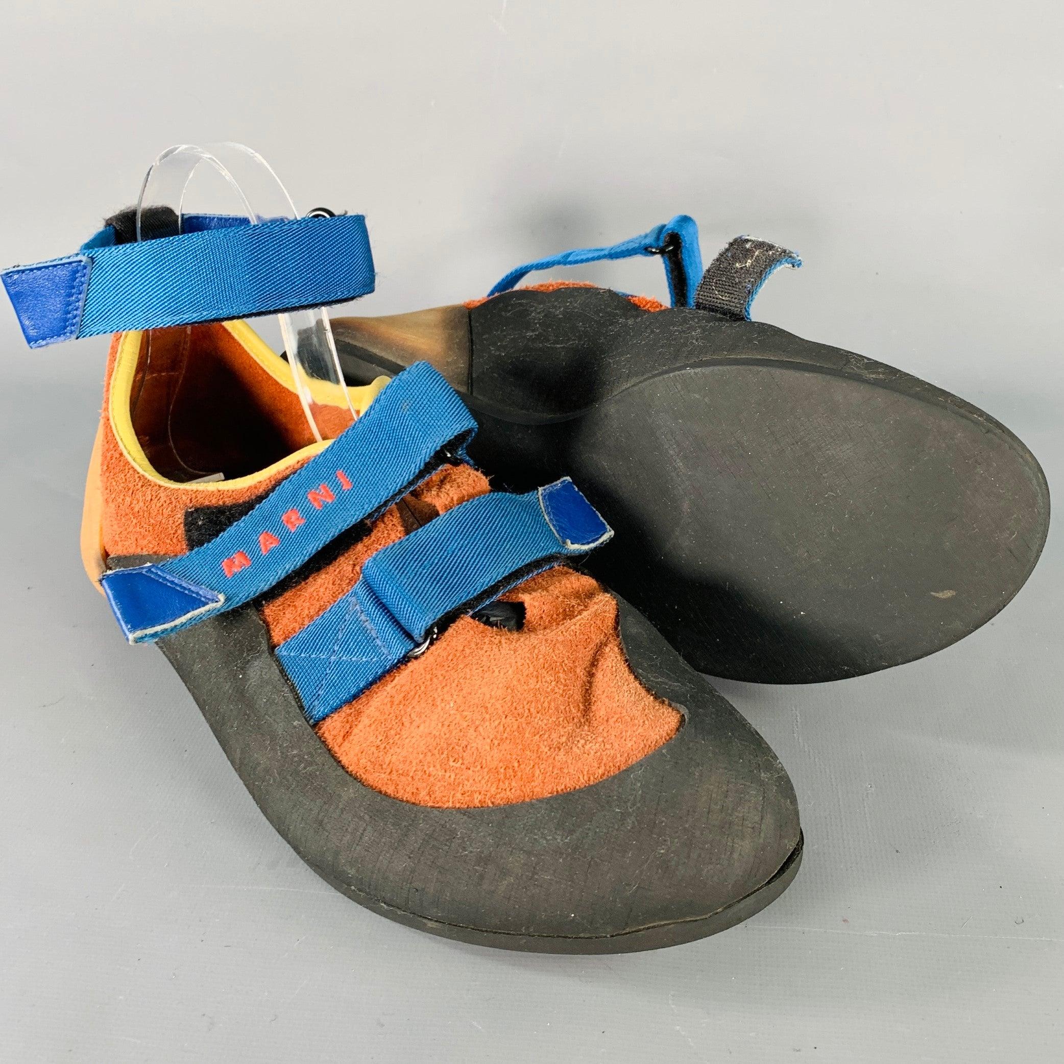 MARNI Größe 10 Schwarz Blau Orange Farbe Block Acetat Knöchelriemen Haken Schleife Sneakers im Angebot 1