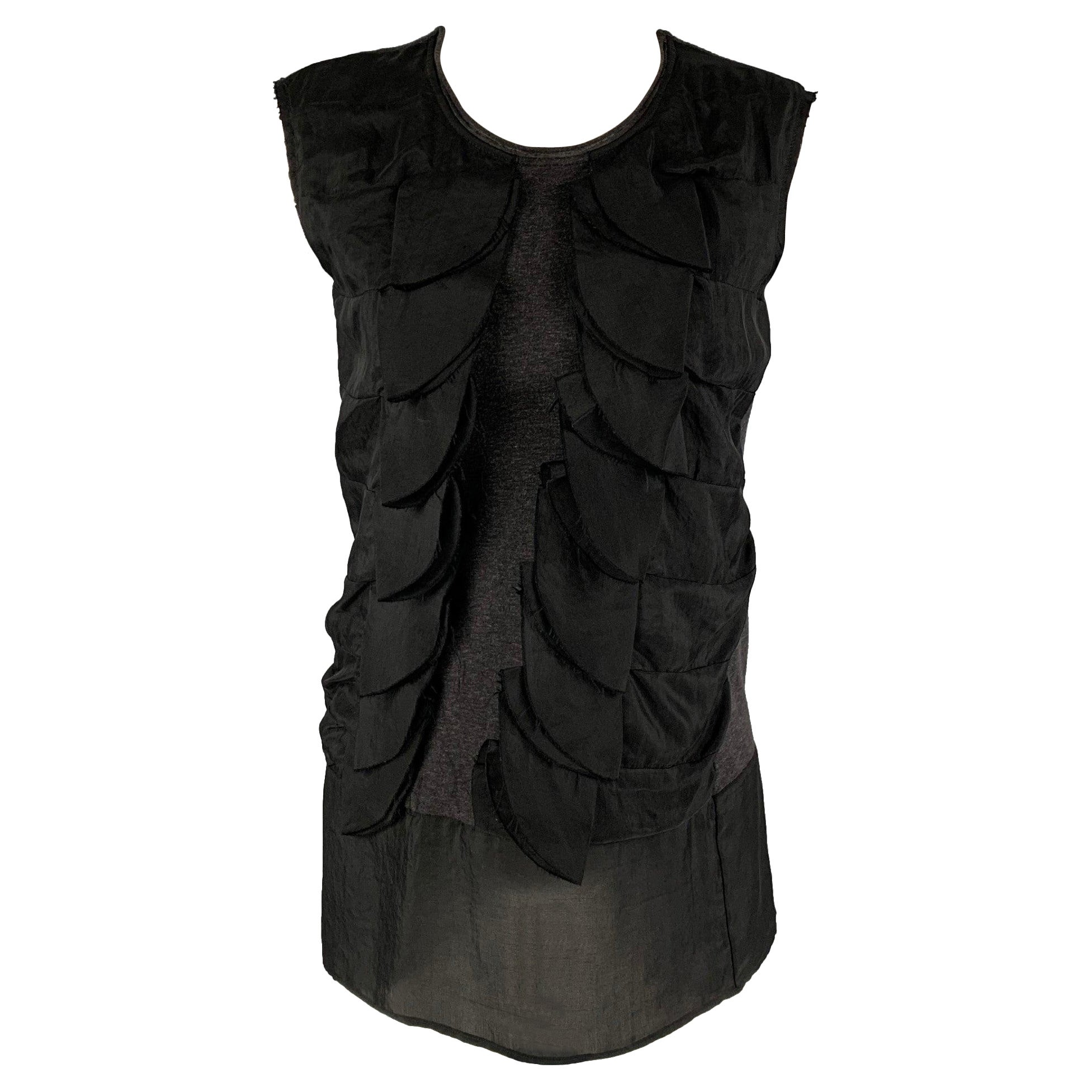 MARNI Talla 2 Blusa negra de triacetato con volantes y sin mangas en venta
