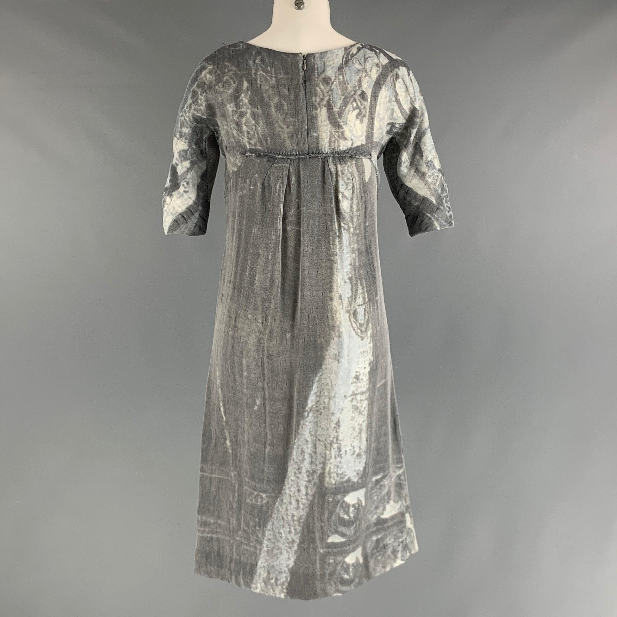 MARNI Size 2 Grey Silver Polyester Silk Marbled Short Sleeve Dress In Good Condition For Sale In San Francisco, CA