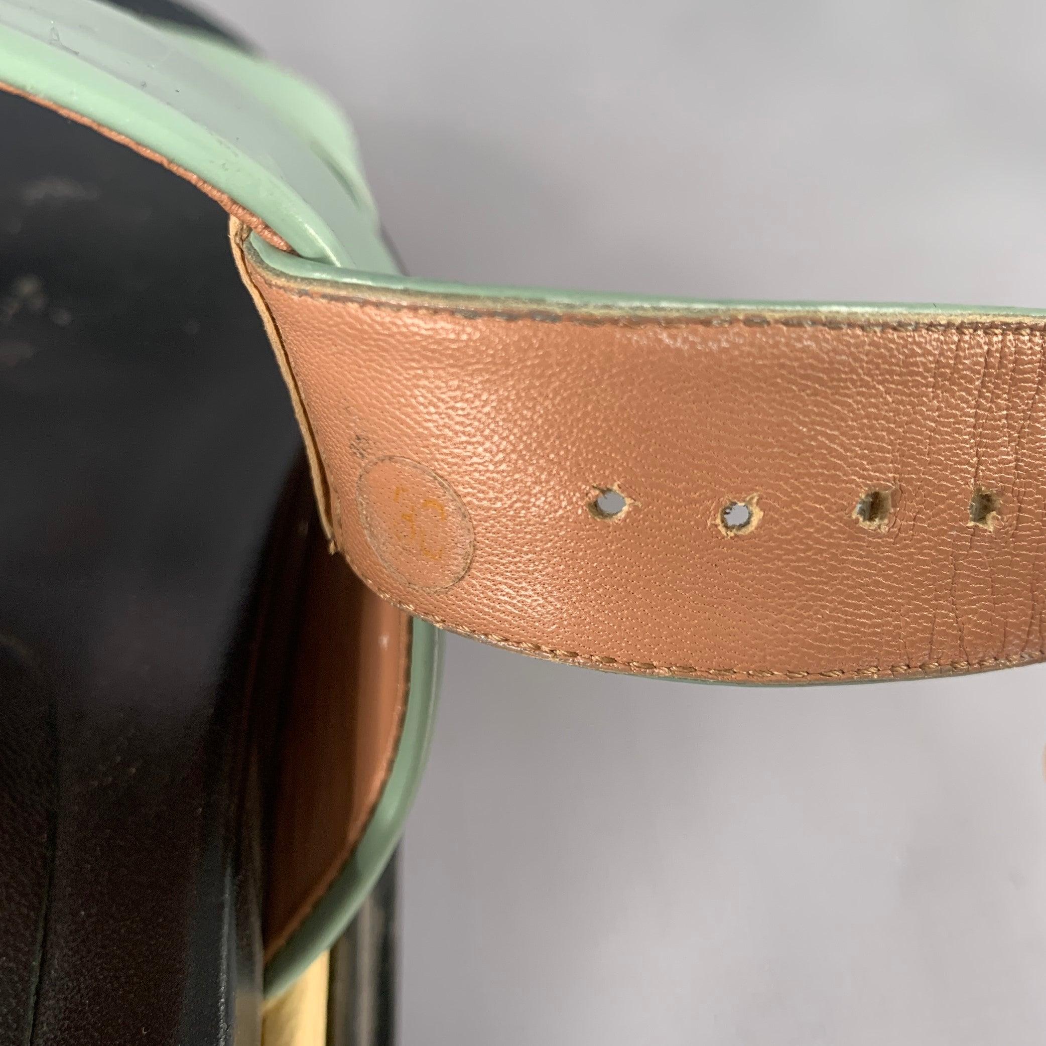MARNI Taille 7 Vert Noir Strap Chunky Sole Sandals en vente 4